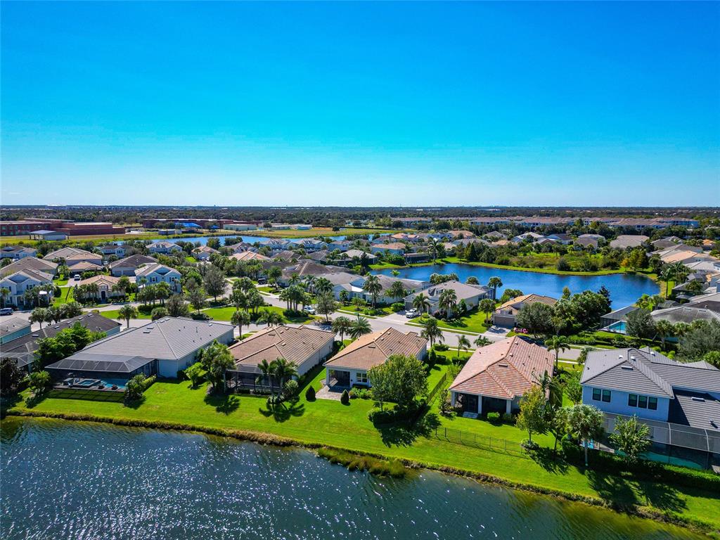 Bradenton, Florida, 34211, United States, 3 Bedrooms Bedrooms, ,2 BathroomsBathrooms,Residential,For Sale,1971583