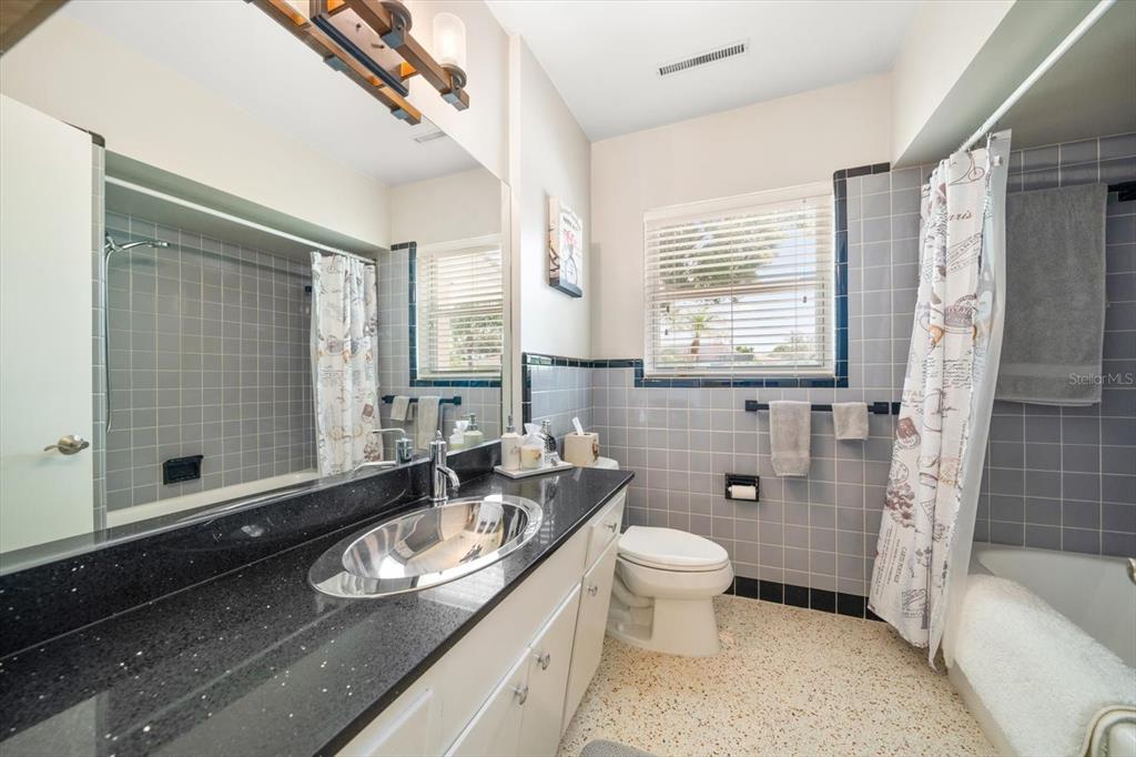 Belleair, Florida, 33756, United States, 2 Bedrooms Bedrooms, ,2 BathroomsBathrooms,Residential,For Sale,1988063