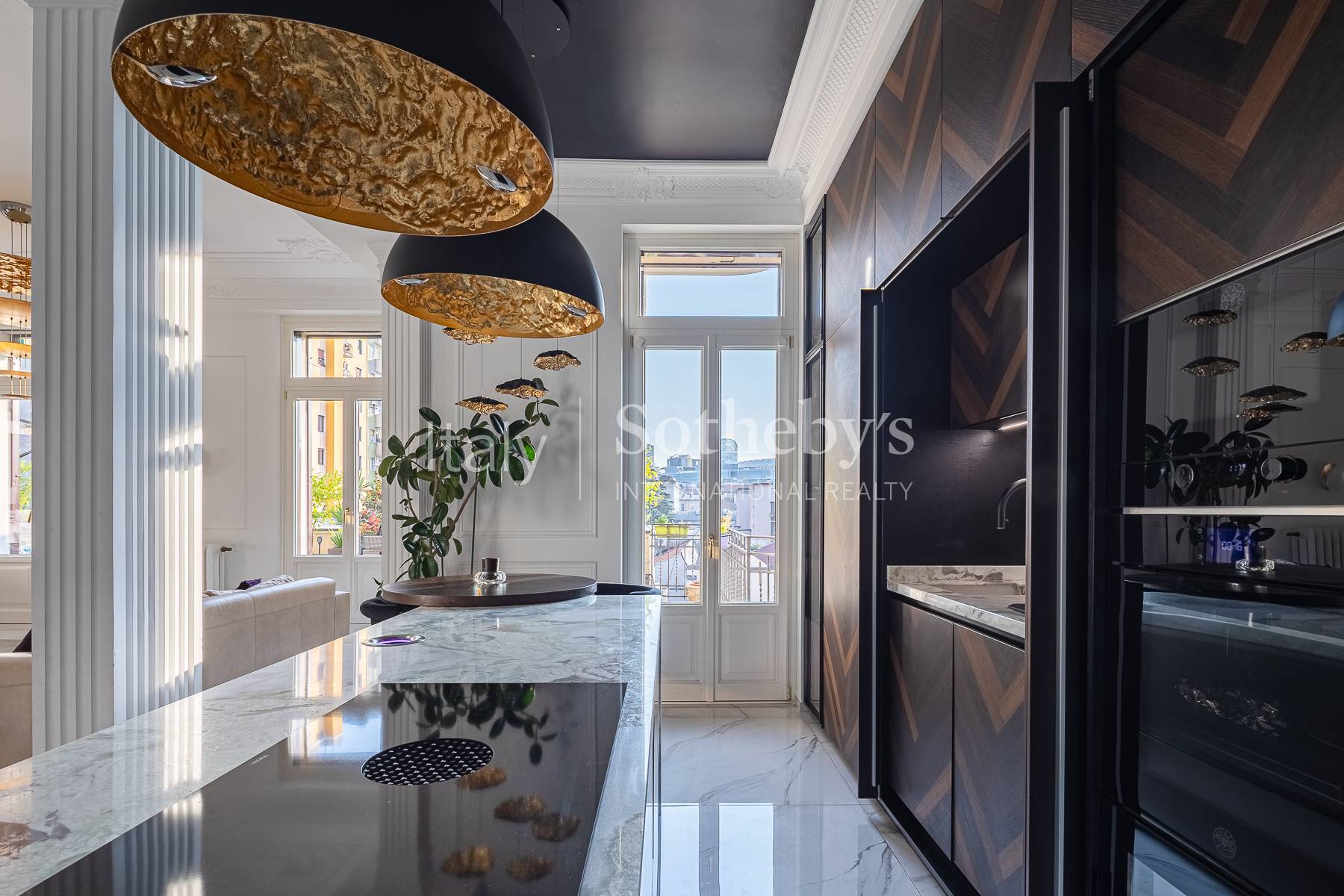  Refurbished five-bedroom apartment with terrace - 物件實景