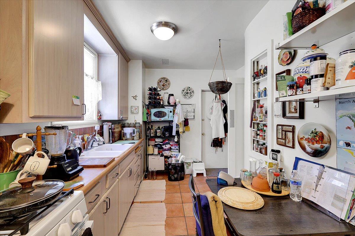 Sacramento, California, 95822, United States, 3 Bedrooms Bedrooms, ,2 BathroomsBathrooms,Residential,For Sale,1912719