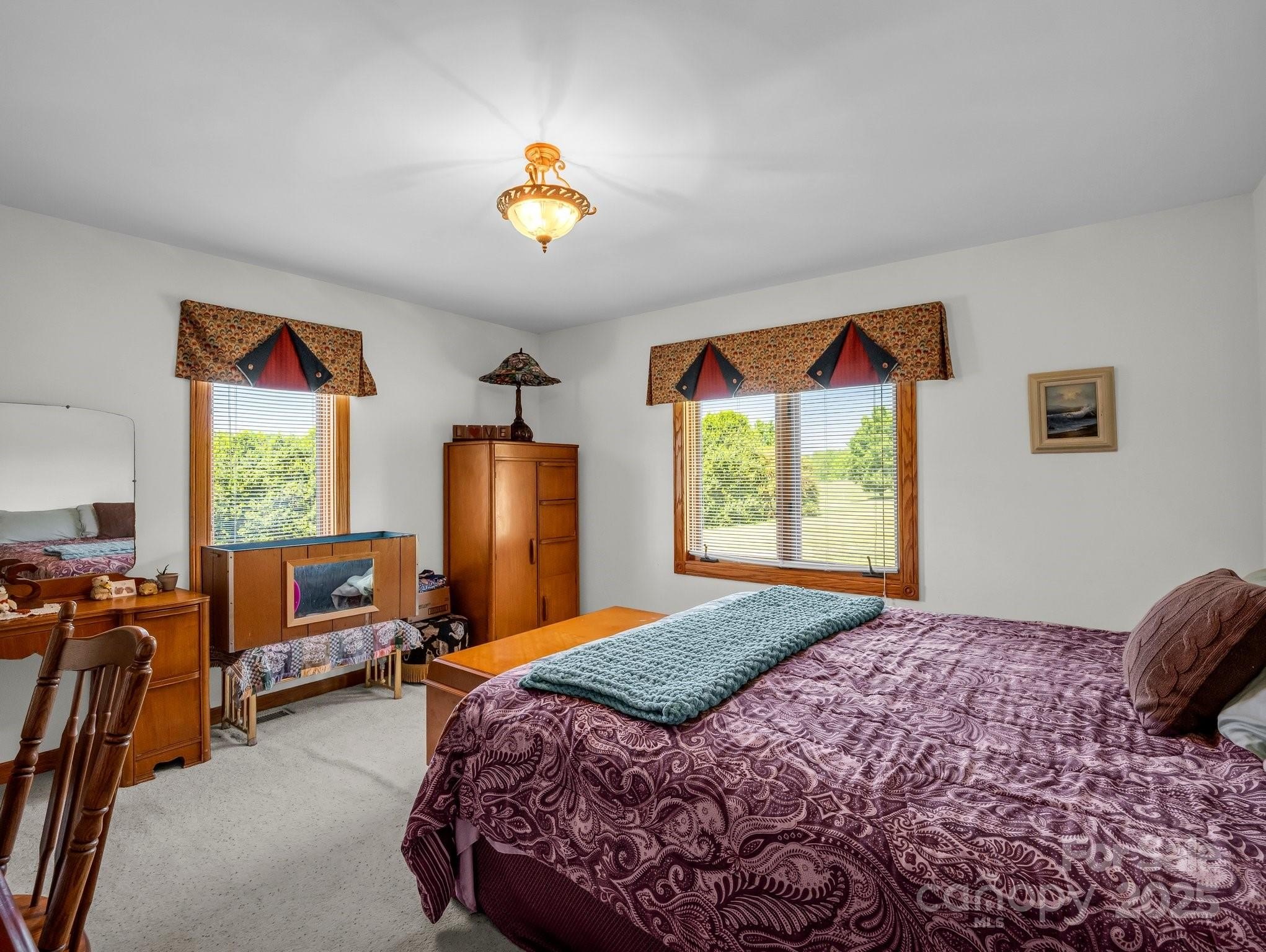 Iron Station, North Carolina, 28080, United States, 3 Bedrooms Bedrooms, ,3 BathroomsBathrooms,Residential,For Sale,1920922