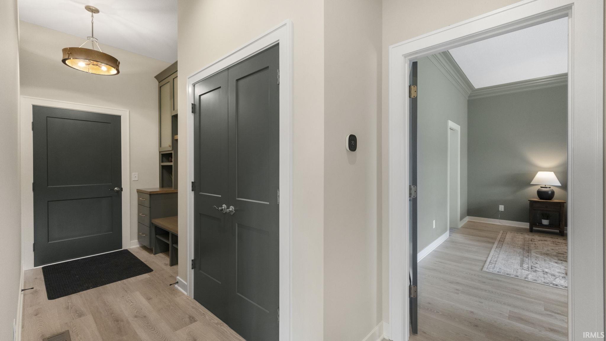 Leo, Indiana, 46765, United States, 3 Bedrooms Bedrooms, ,3 BathroomsBathrooms,Residential,For Sale,2002841