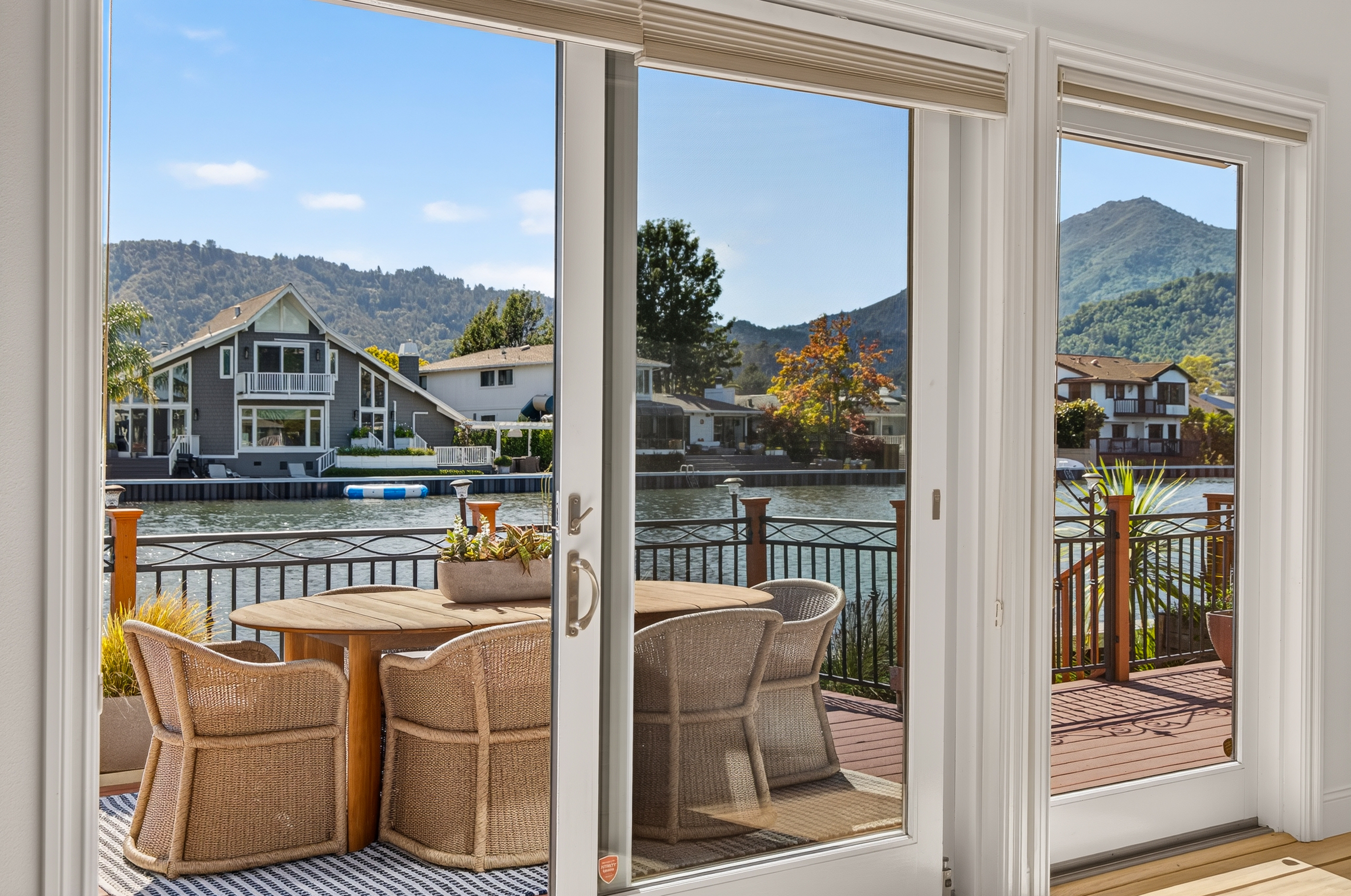  Waterfront Living on the Larkspur Lagoon - 物件實景
