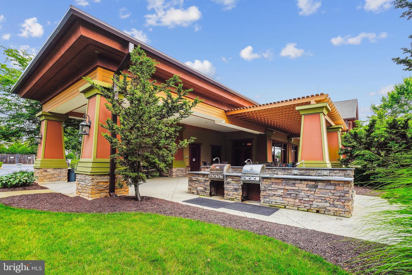 FREDERICKSBURG, Virginia, 22406, United States, 4 Bedrooms Bedrooms, ,4 BathroomsBathrooms,Residential,For Sale,1988261