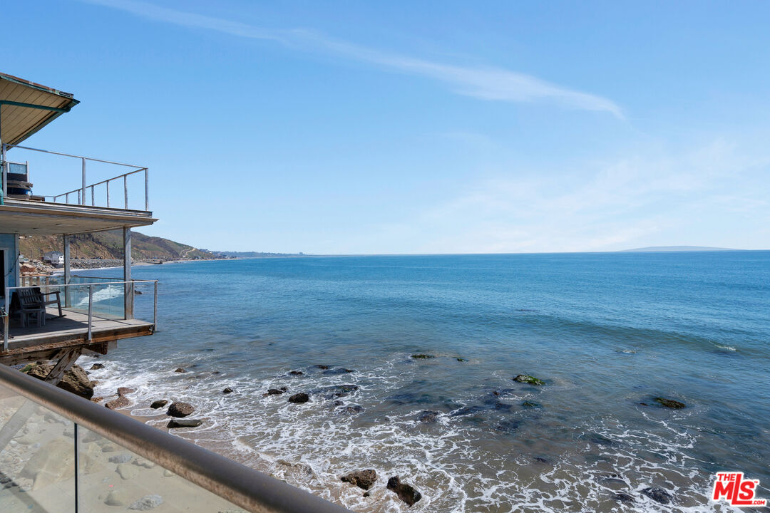 Malibu, California, 90265, United States, 3 Bedrooms Bedrooms, ,3 BathroomsBathrooms,Residential,For Sale,2002033