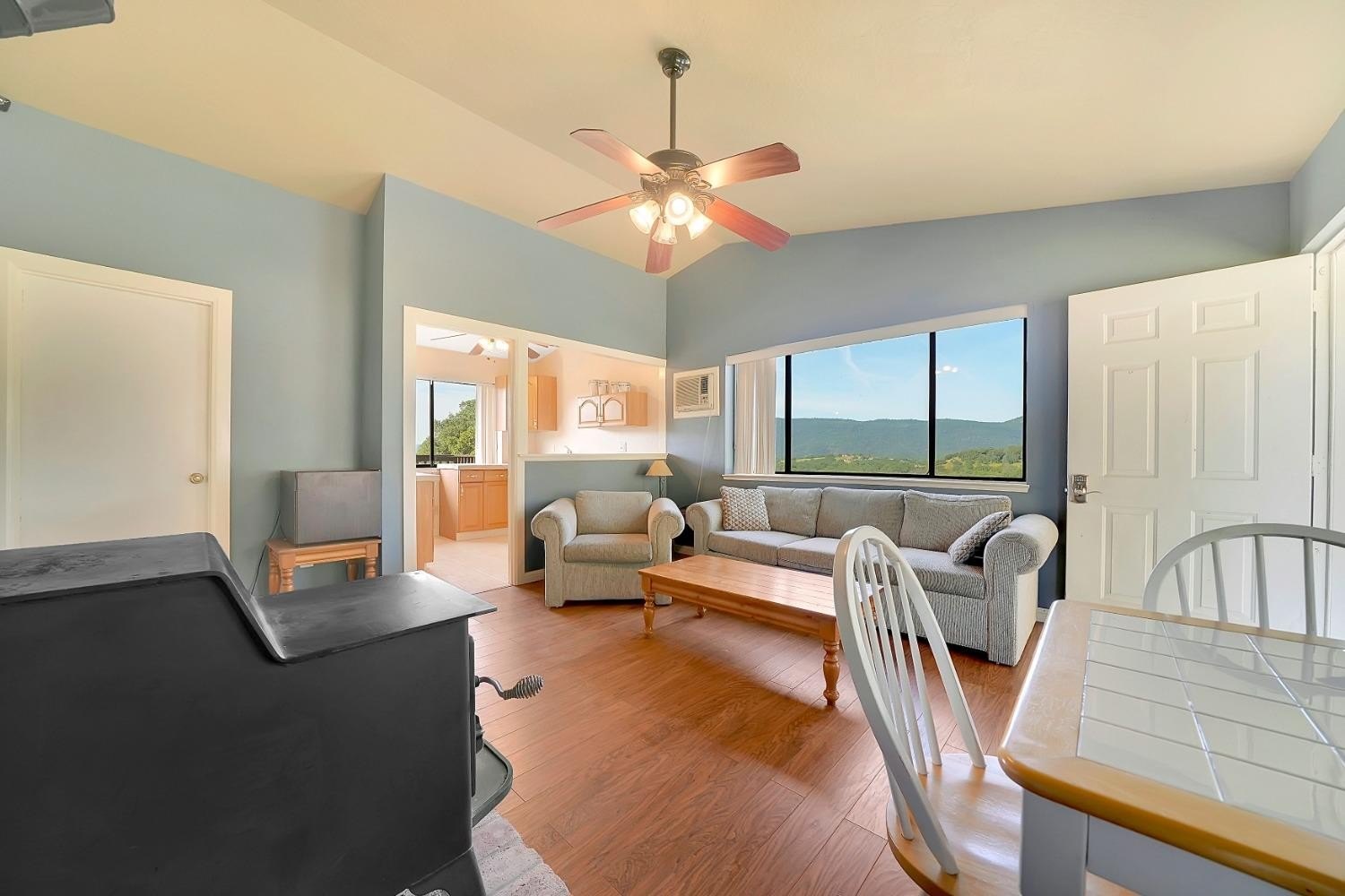 San Andreas, California, 95249, United States, 5 Bedrooms Bedrooms, ,4 BathroomsBathrooms,Residential,For Sale,1931003