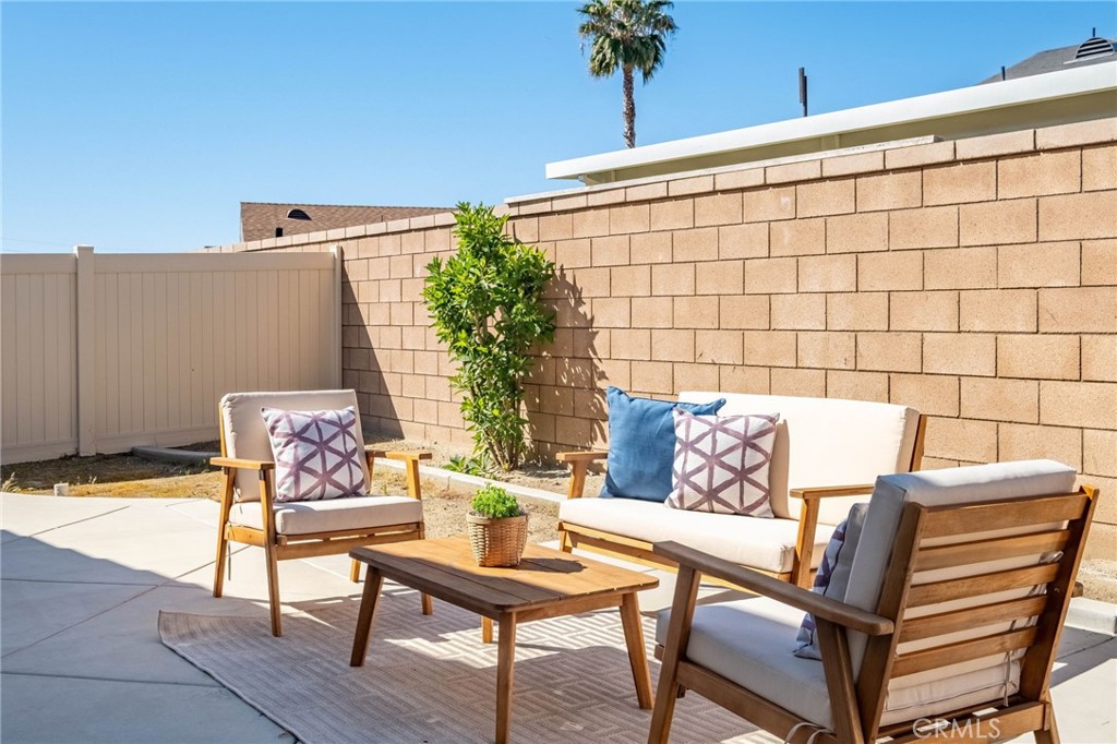 Moreno Valley, California, 92553, United States, 3 Bedrooms Bedrooms, ,2 BathroomsBathrooms,Residential,For Sale,2042349