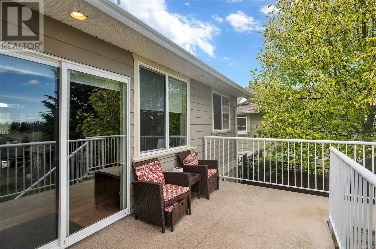 CAMPBELL RIVER, British Columbia, V9H 1V3, CA, 6 Bedrooms Bedrooms, ,4 BathroomsBathrooms,Residential,For Sale,1874294