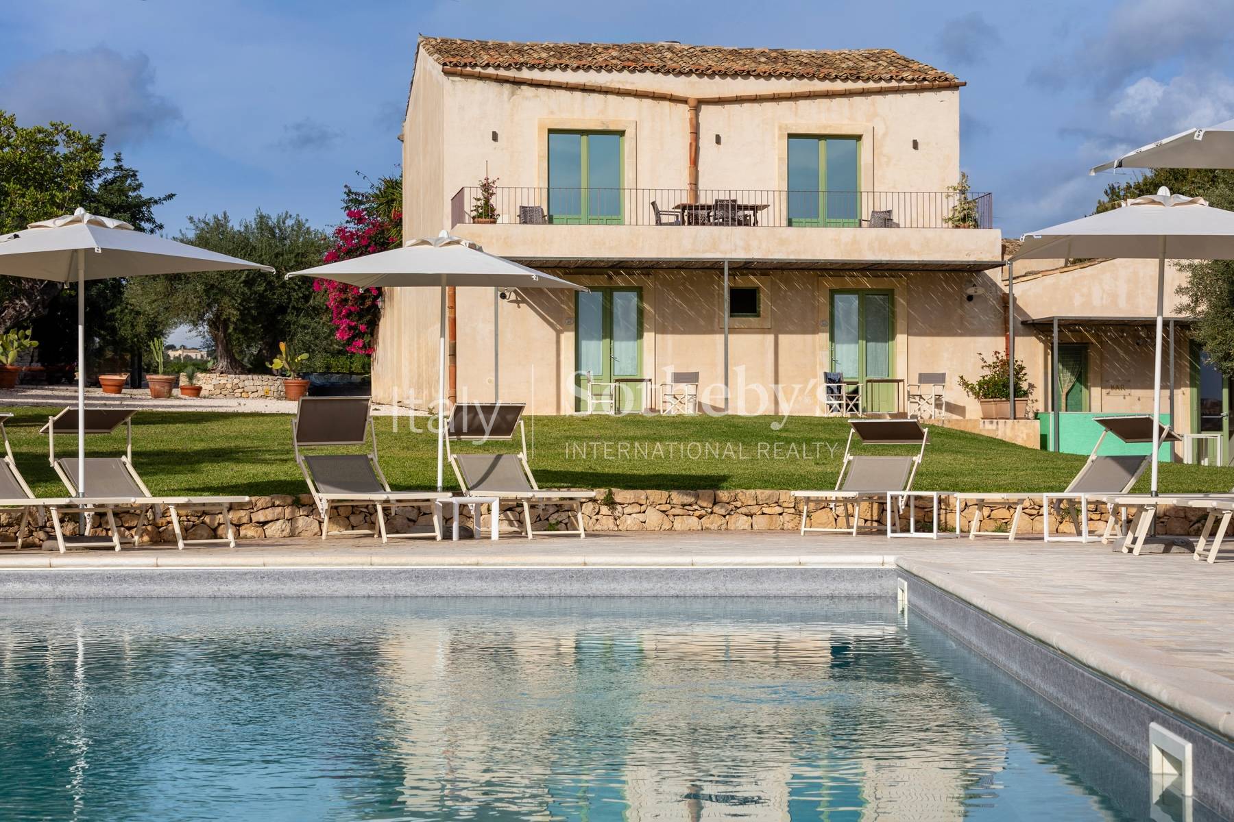  Renovated old Sicilian farmyard with views over Noto - 物件實景