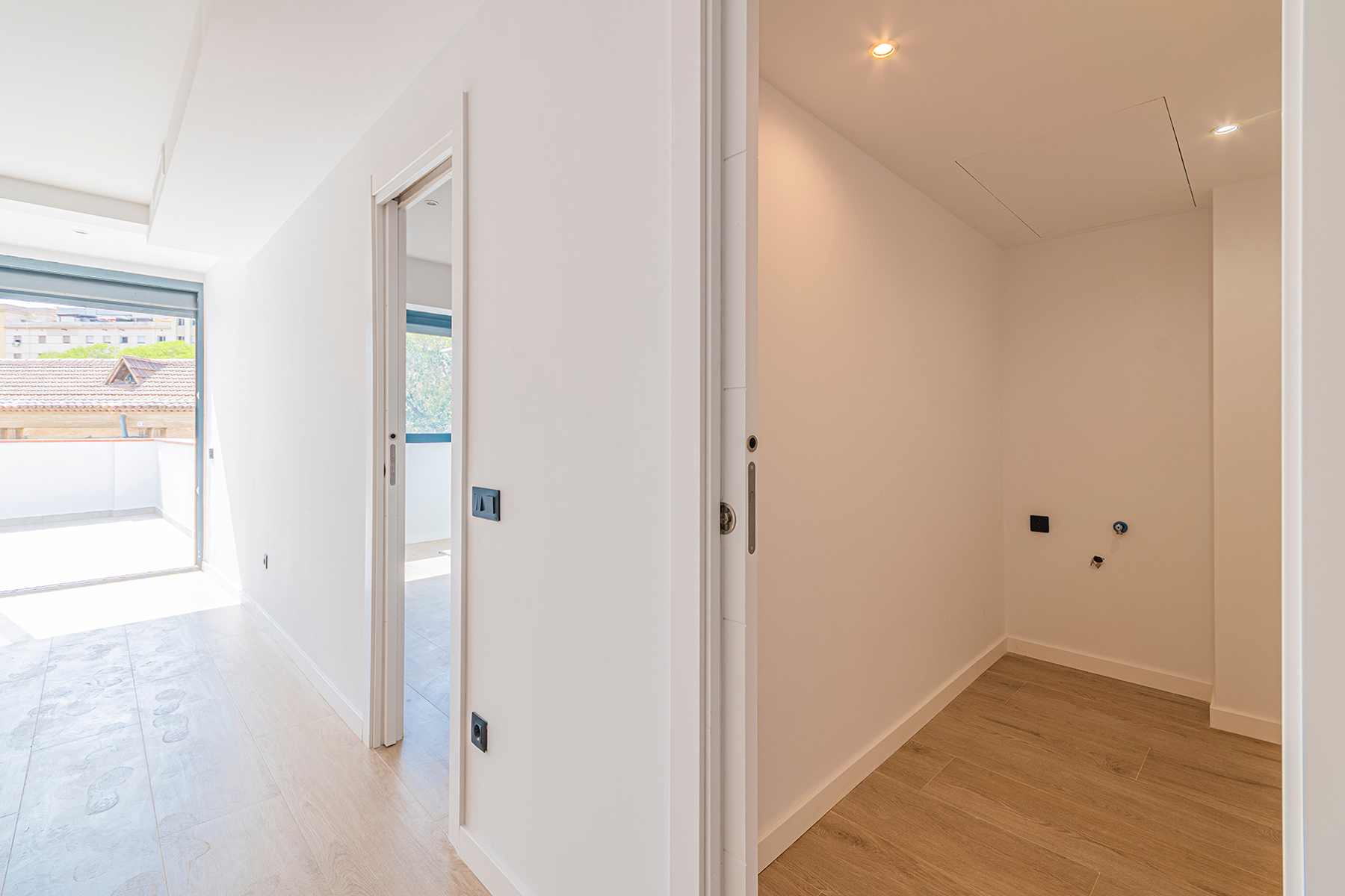  Fantastic flat with terrace in refurbished building with elevator - 物件實景