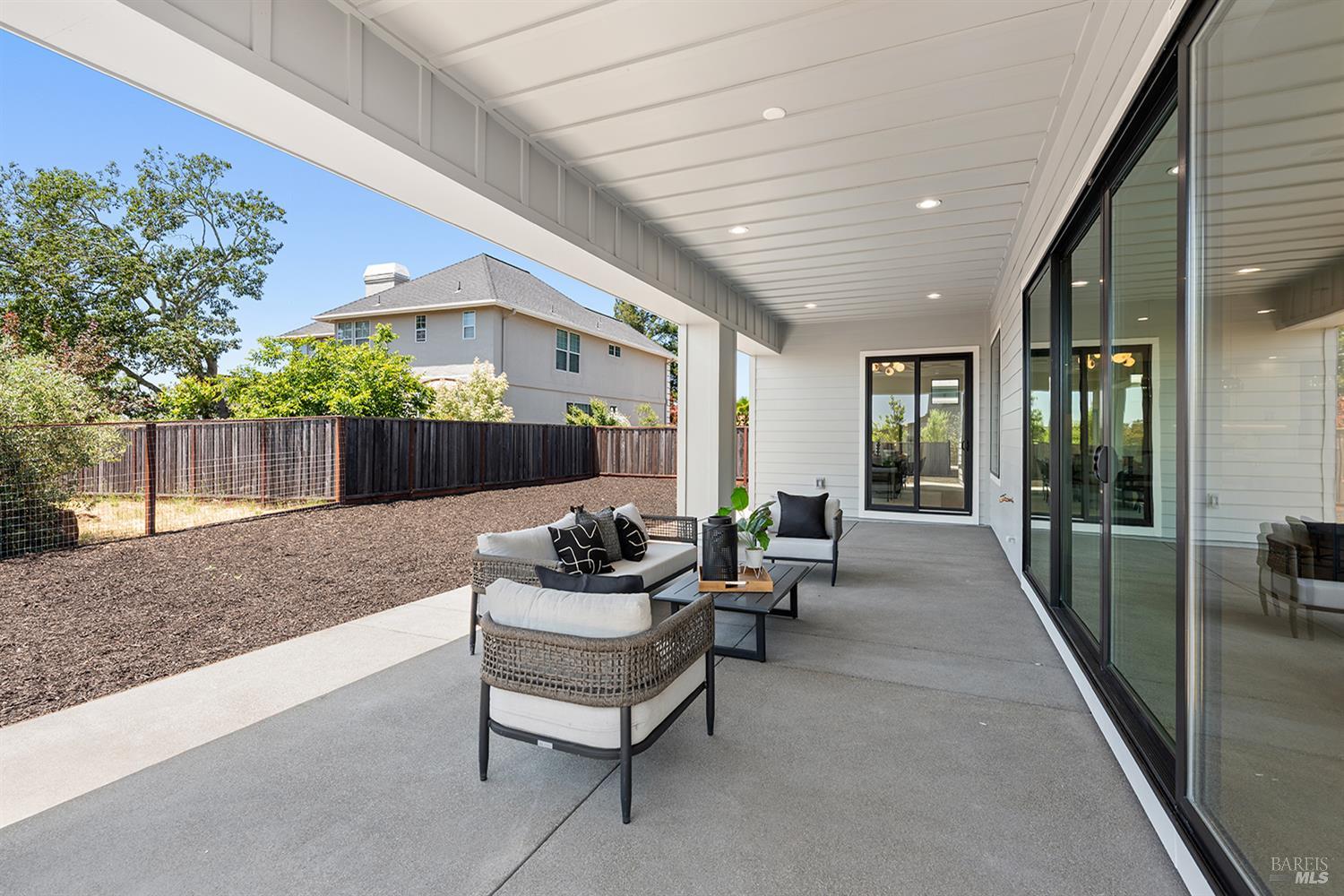 Santa Rosa, California, 95403, United States, 4 Bedrooms Bedrooms, ,4 BathroomsBathrooms,Residential,For Sale,1986529