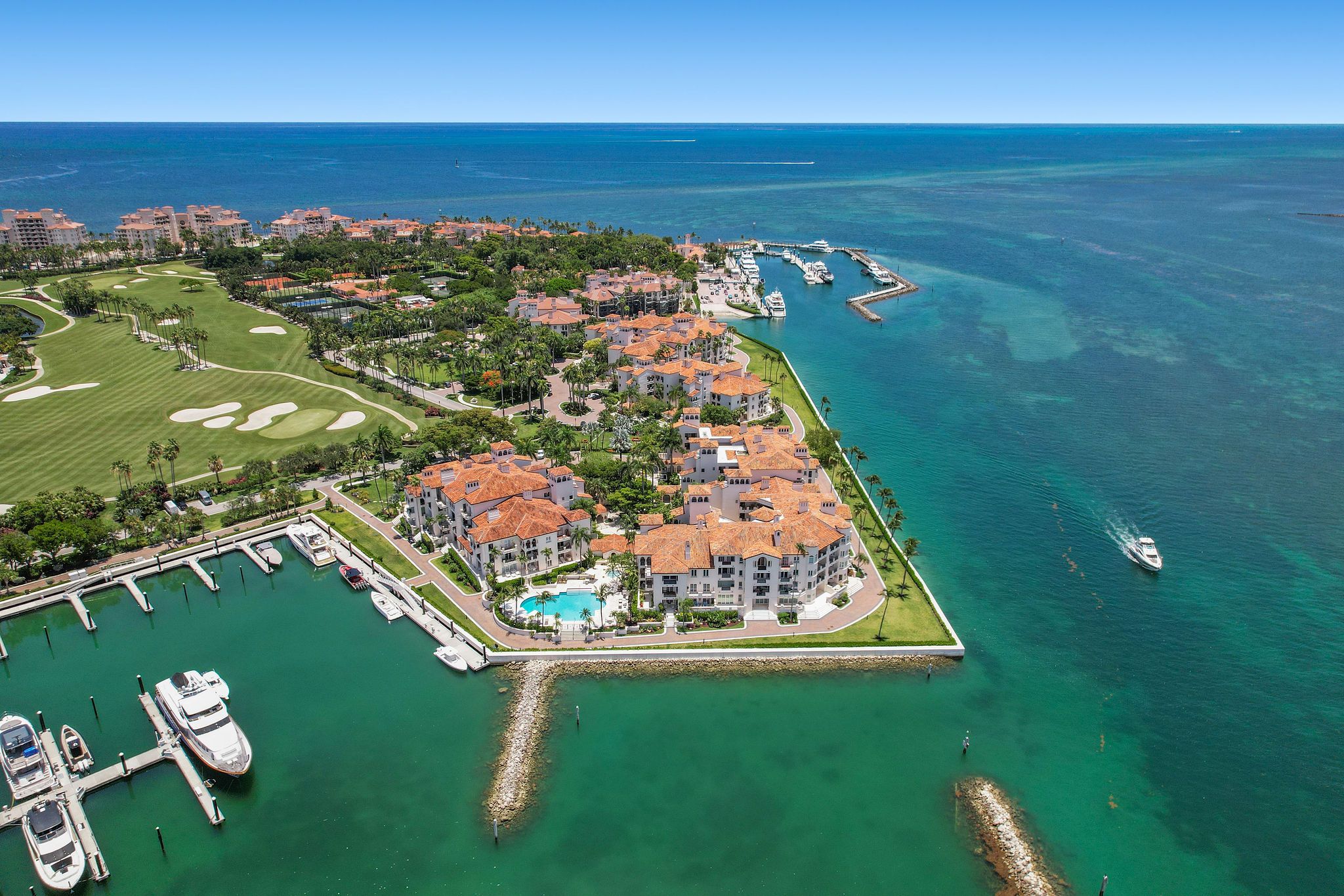  2432 Fisher Island Dr, Miami Beach, FL, 33109 - 物件實景