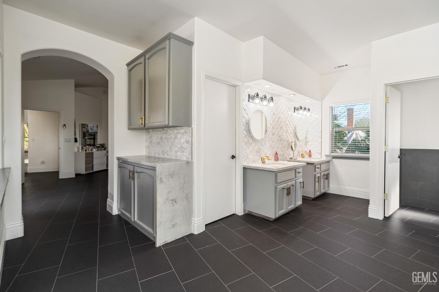 Lindsay, California, 93274, United States, 3 Bedrooms Bedrooms, ,2 BathroomsBathrooms,Residential,For Sale,2013537