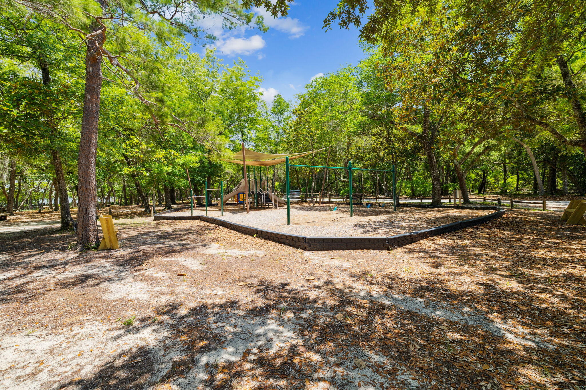 Niceville, Florida, 32578, United States, 4 Bedrooms Bedrooms, ,4 BathroomsBathrooms,Residential,For Sale,1836743