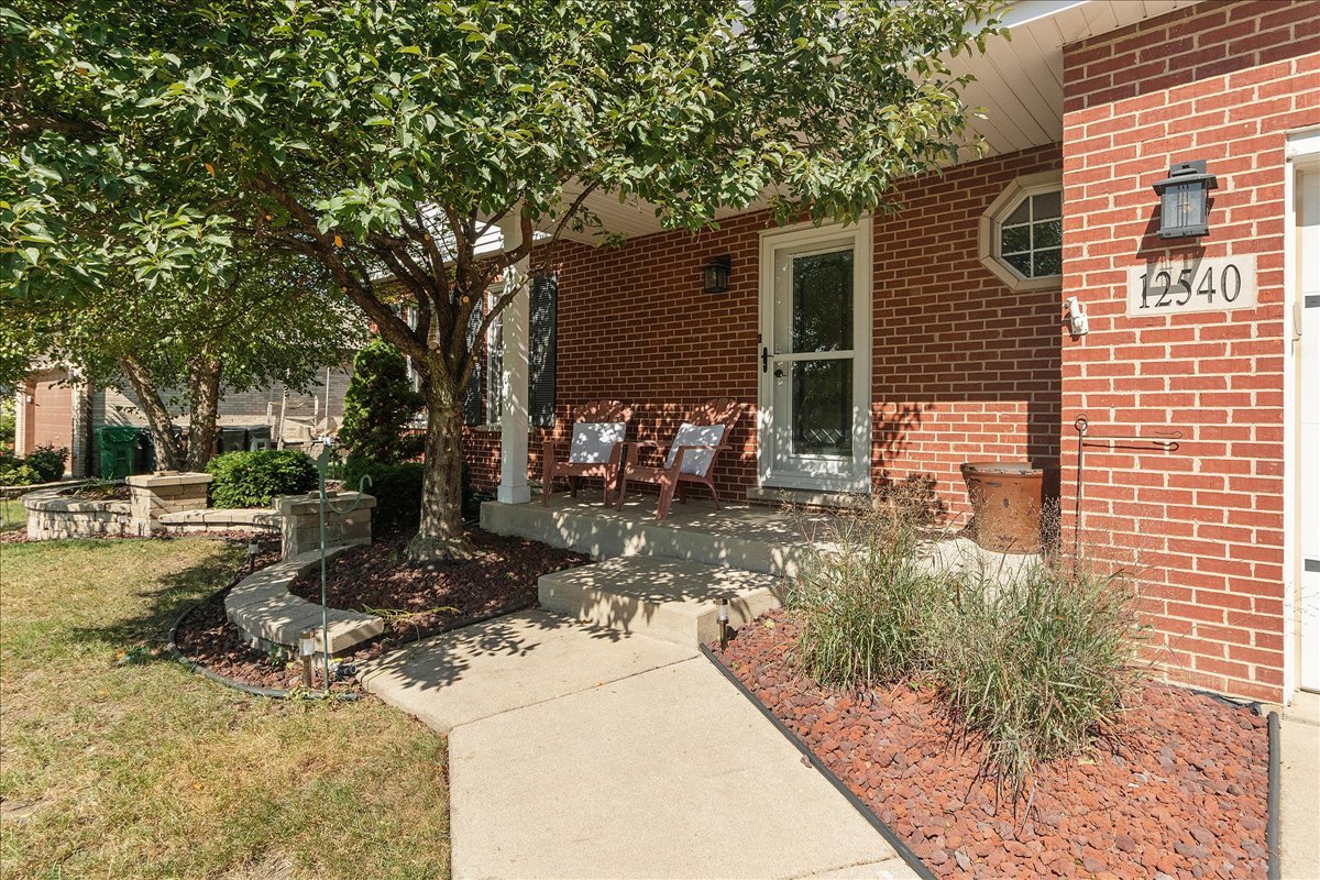 Hampshire Ln, Homer Glen, IL 60491 #1