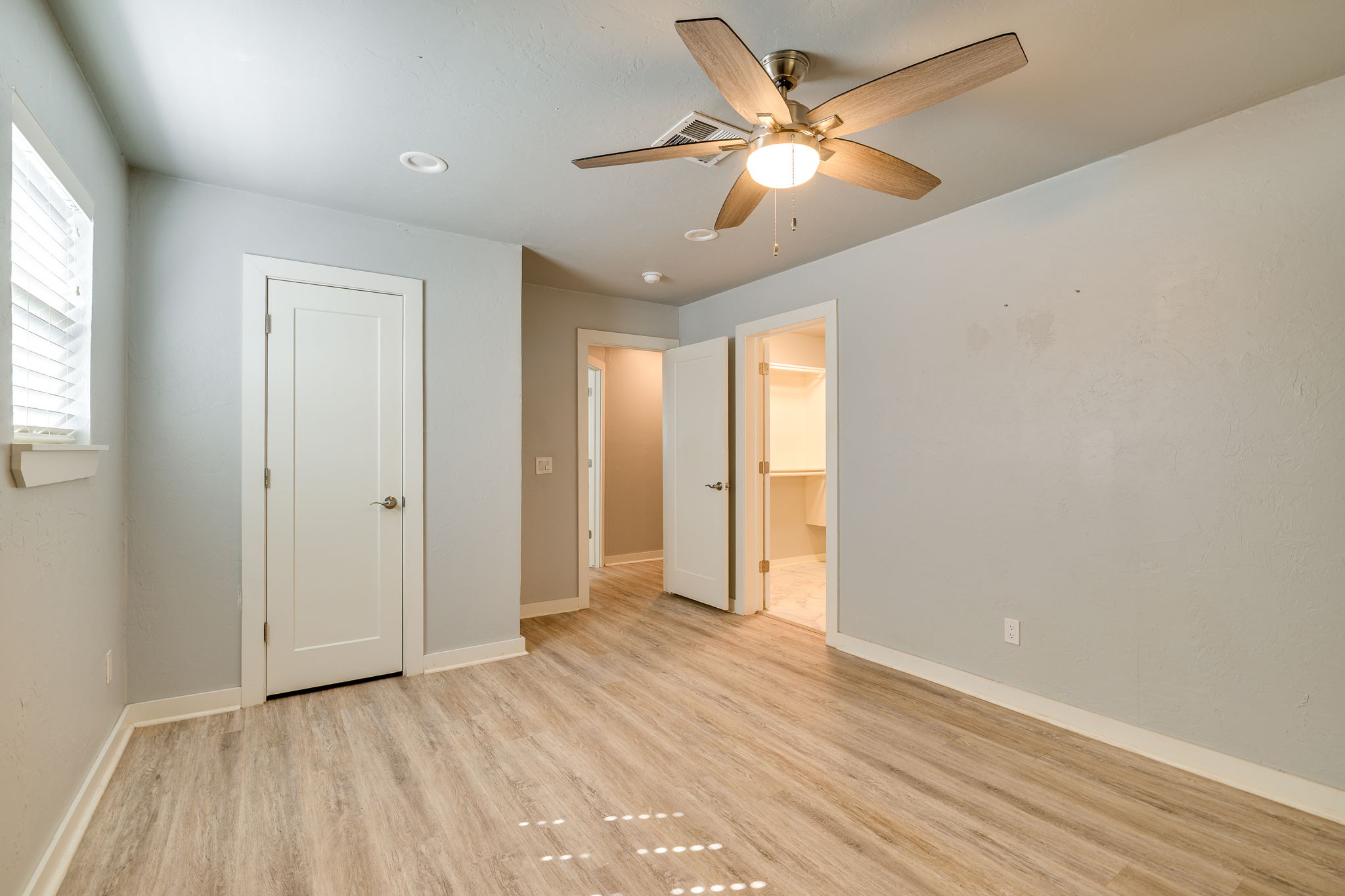  2405 Northwest 59th Street, Oklahoma City, OK 73112 - 物件實景