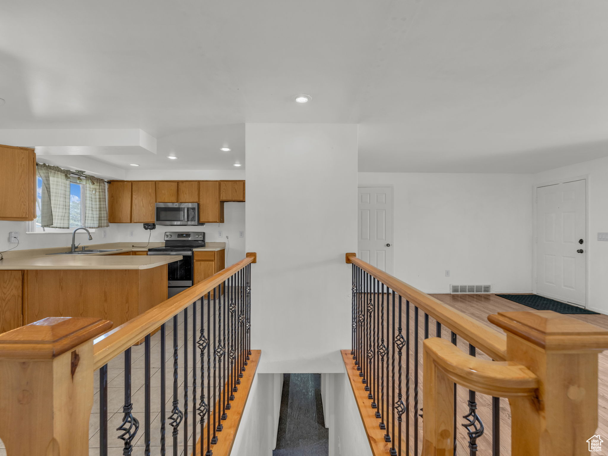 Taylorsville, Utah, 84129, United States, 4 Bedrooms Bedrooms, ,1 BathroomBathrooms,Residential,For Sale,1890353