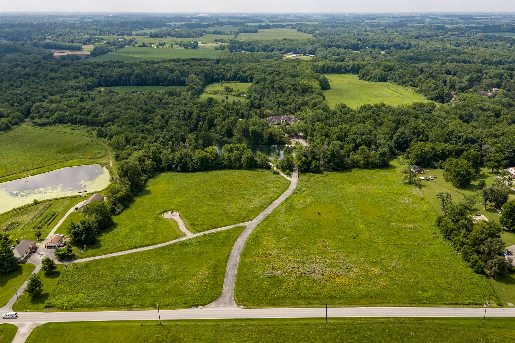  Extraordinary Custom-Built Estate Set on 116 Acres of Idyllic Beauty - 物件實景