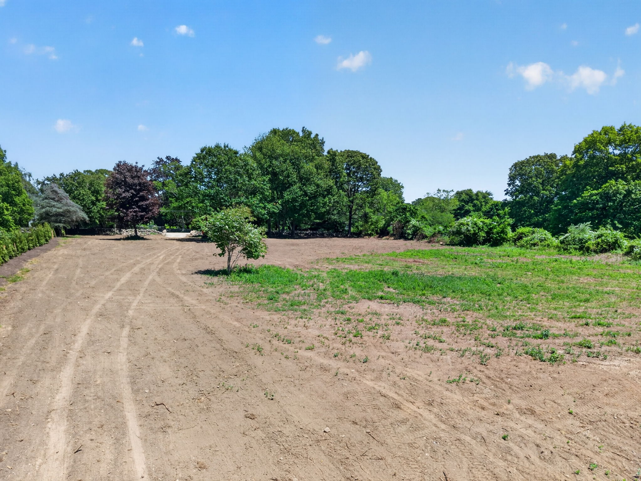  Approved 1.89 Acre Lot - 物件實景