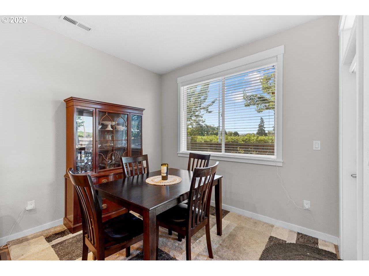 Canby, Oregon, 97013, United States, 3 Bedrooms Bedrooms, ,2 BathroomsBathrooms,Residential,For Sale,1903561