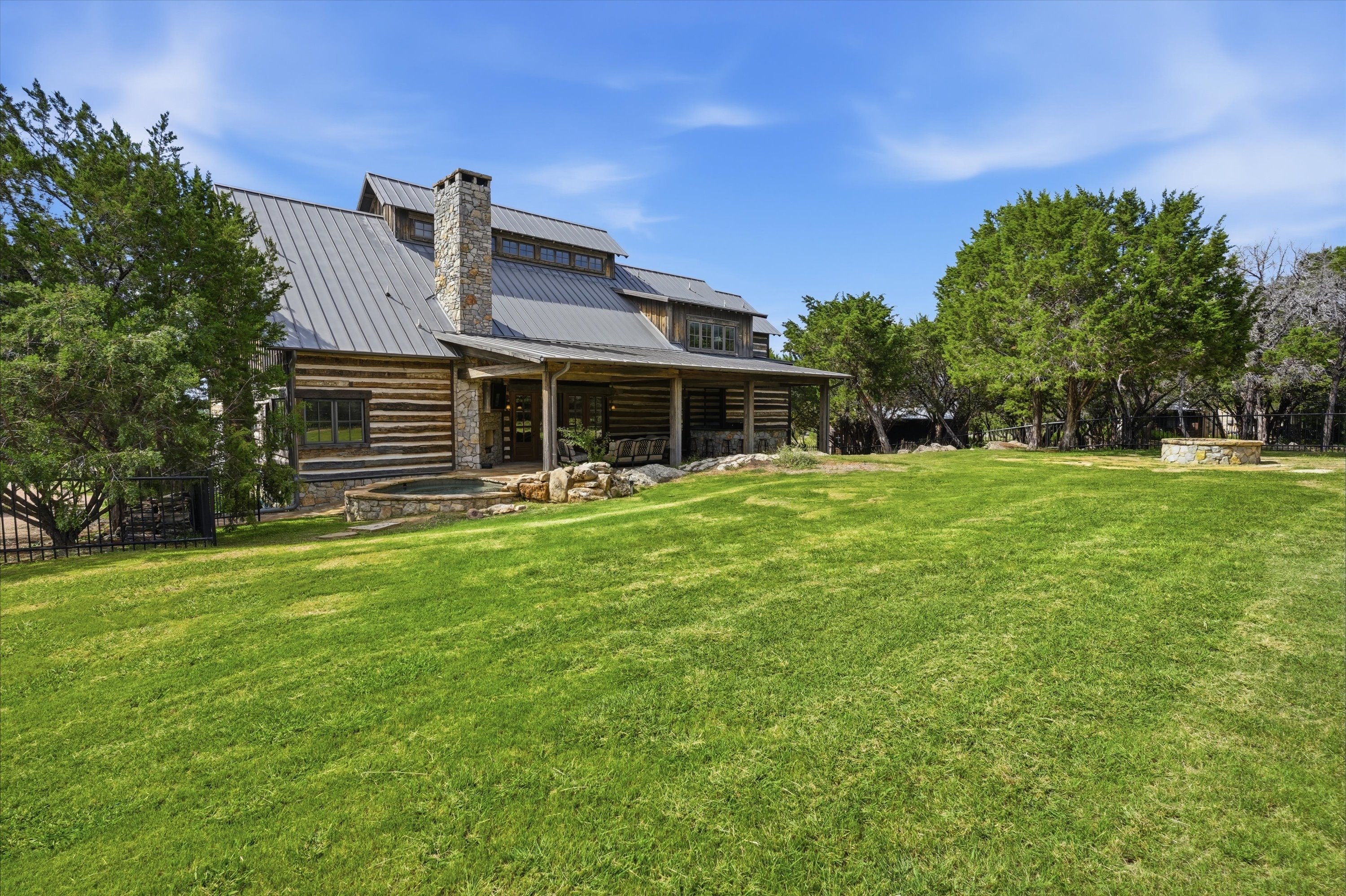  1046 Grandview Drive, Graford, TX, 76449 - 物件實景