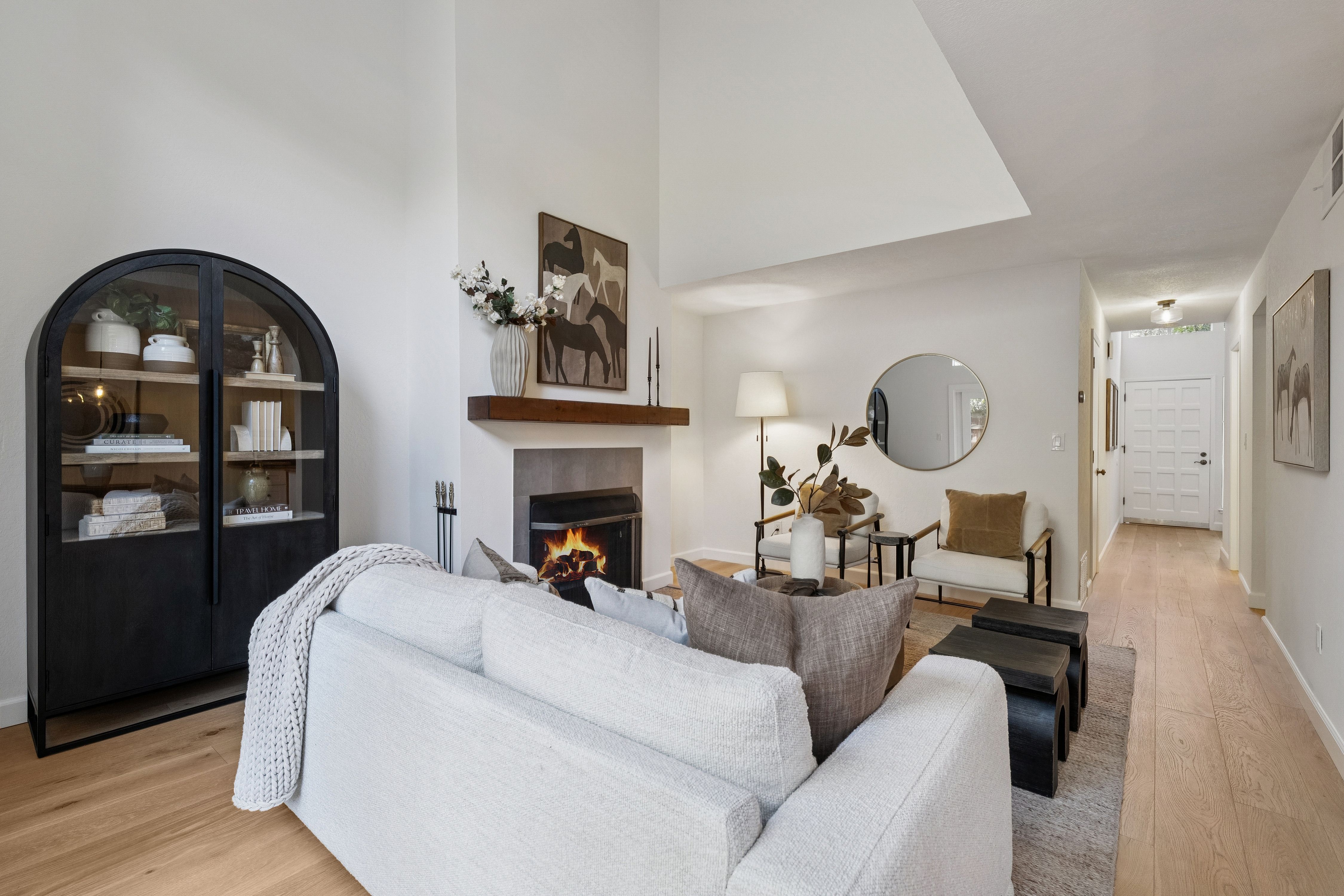  A Stylish, Soulful Retreat in the Heart of Tam Valley - 物件實景