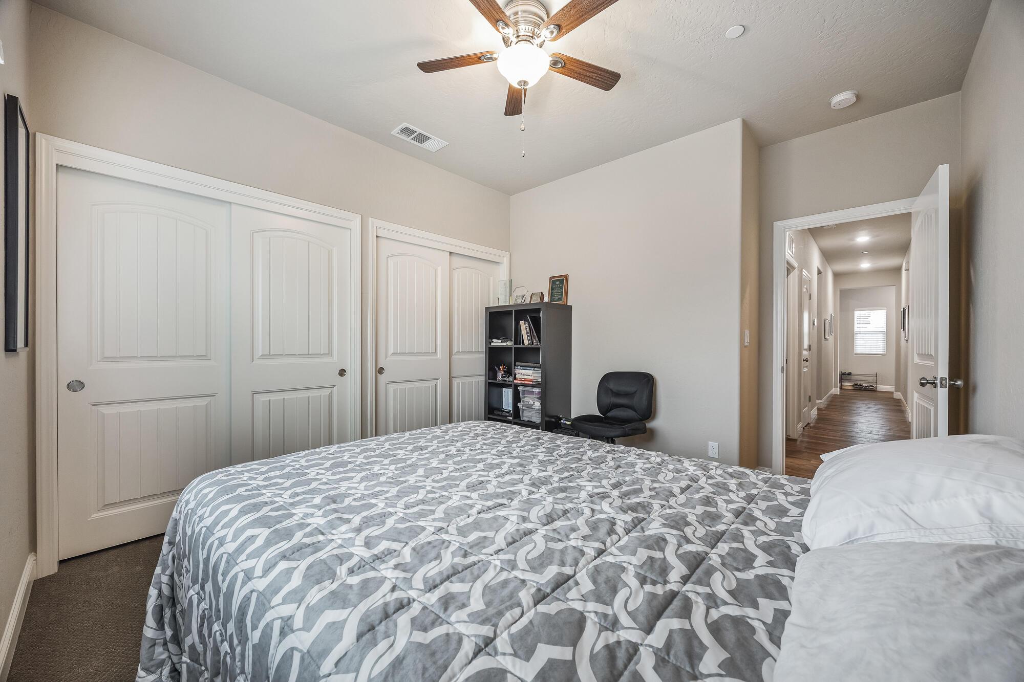 Visalia, California, 93292, United States, 3 Bedrooms Bedrooms, ,3 BathroomsBathrooms,Residential,For Sale,2007816