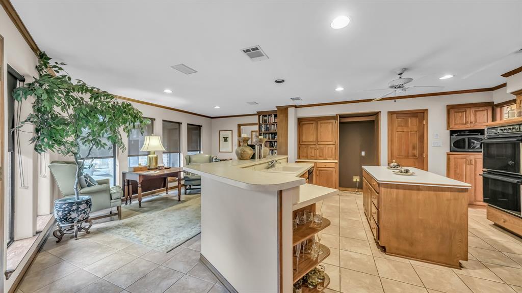 Fort Worth, Texas, 76109, United States, 3 Bedrooms Bedrooms, ,3 BathroomsBathrooms,Residential,For Sale,1850154