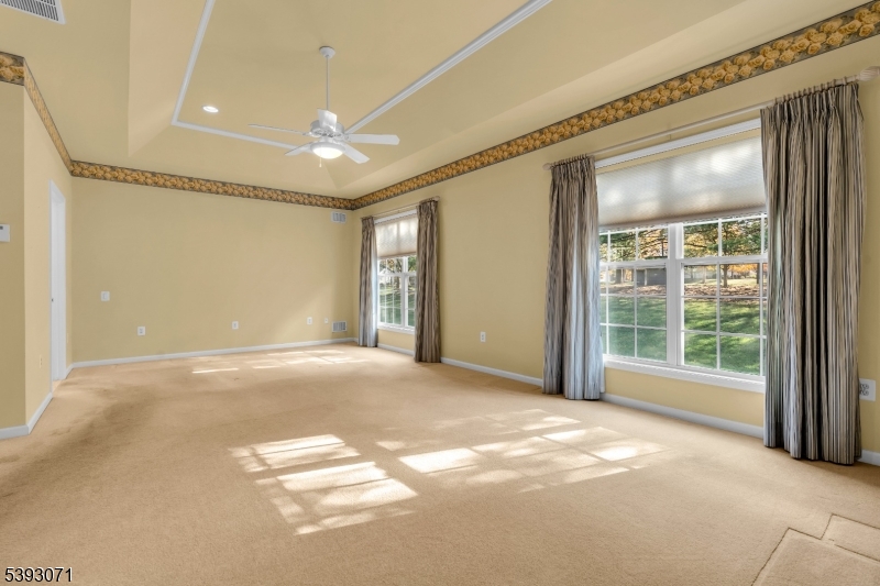 Franklin Twp., New Jersey, 08873, United States, 2 Bedrooms Bedrooms, ,3 BathroomsBathrooms,Residential,For Sale,1987602