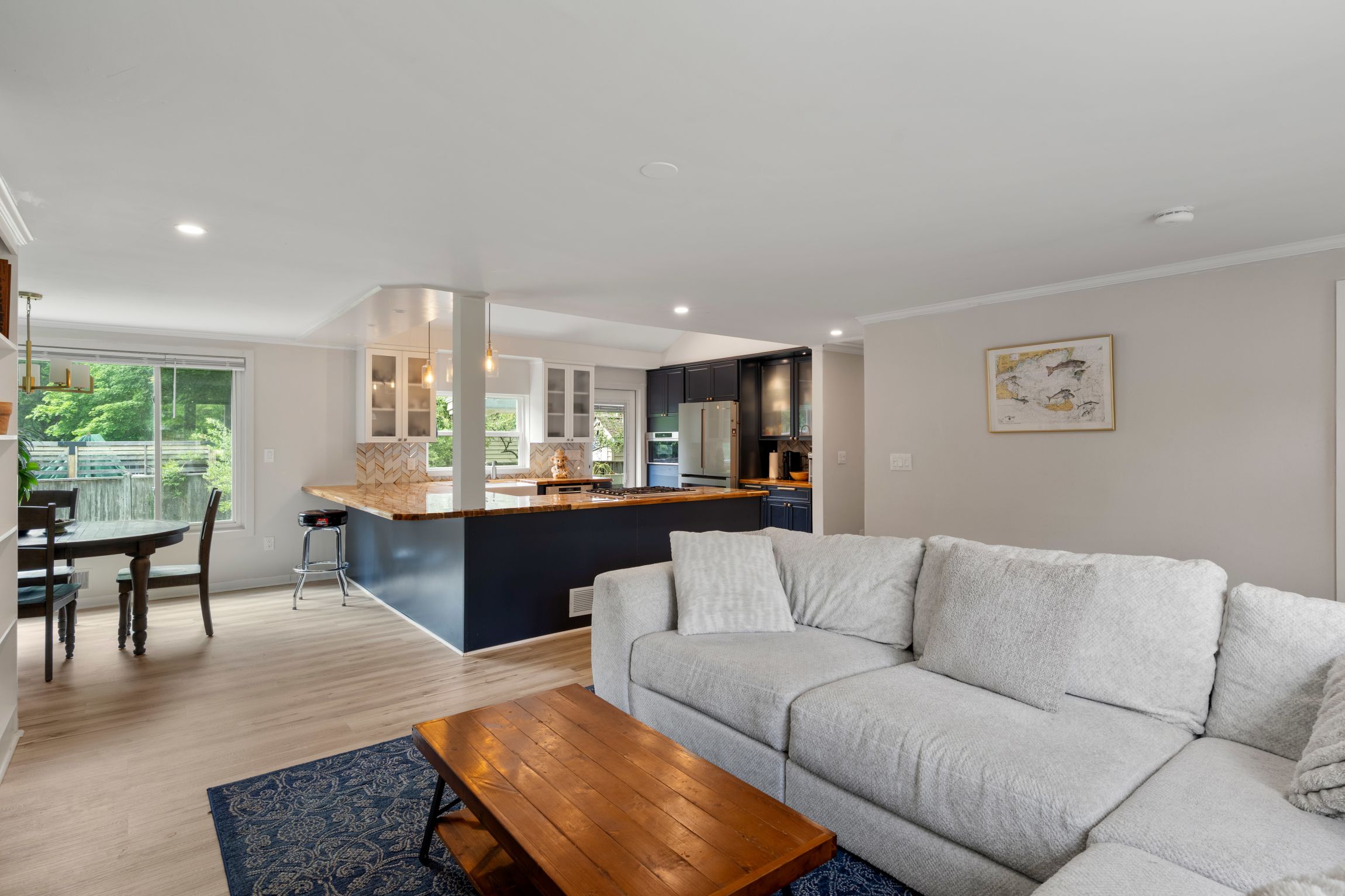  987 Pleasant Street, Framingham, MA, 01701 - 物件實景