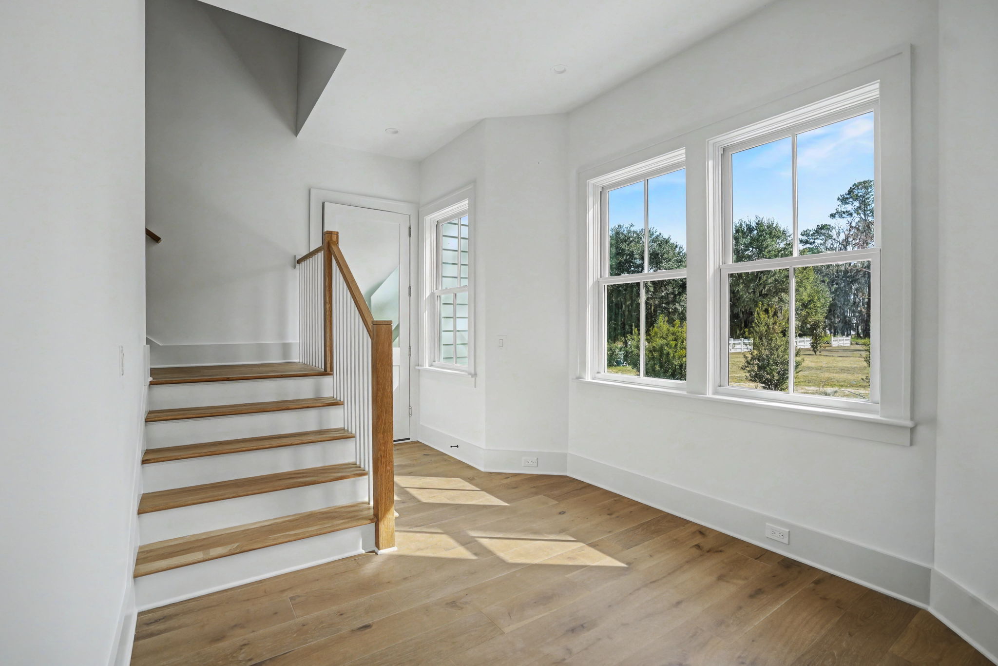  Elegant New Construction in Coveted Gated Community - 物件實景