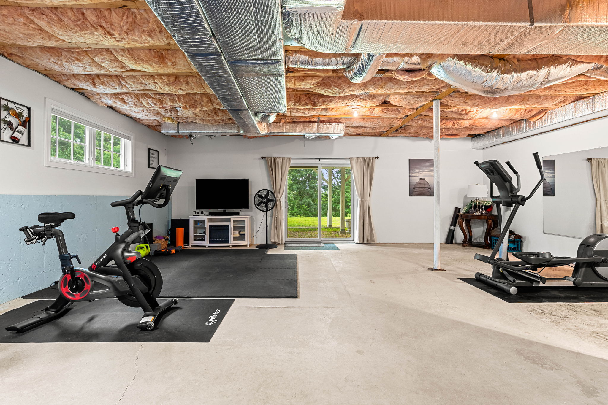  11 Riverview Hts, Amesbury, MA, 01913 - 物件實景