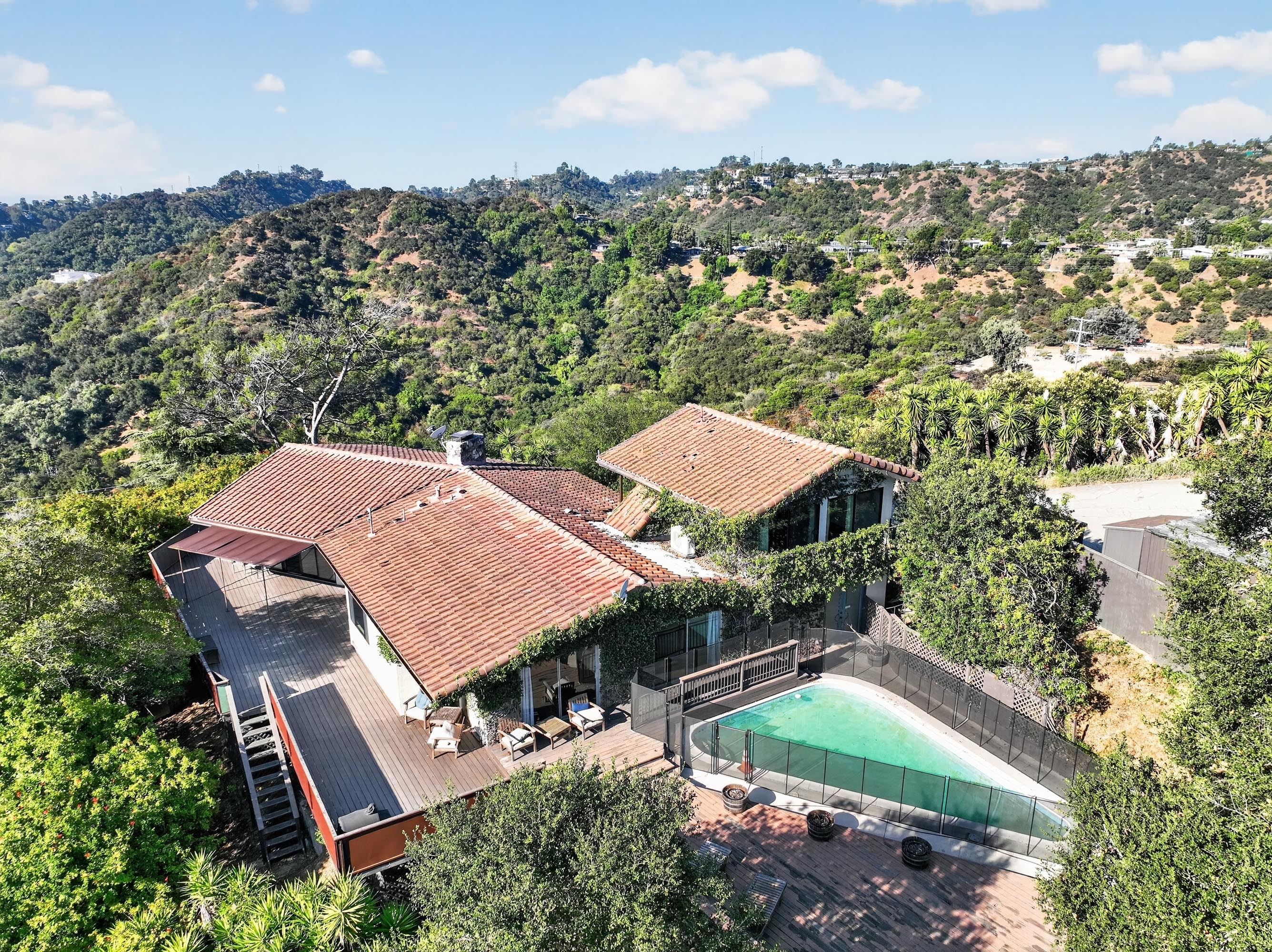  8207 Mulholland Drive - 物件實景