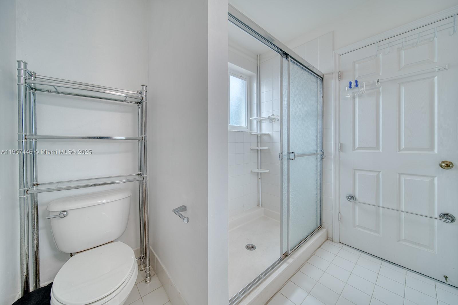 Miami, Florida, 33193, United States, 3 Bedrooms Bedrooms, ,3 BathroomsBathrooms,Residential,For Sale,1989517