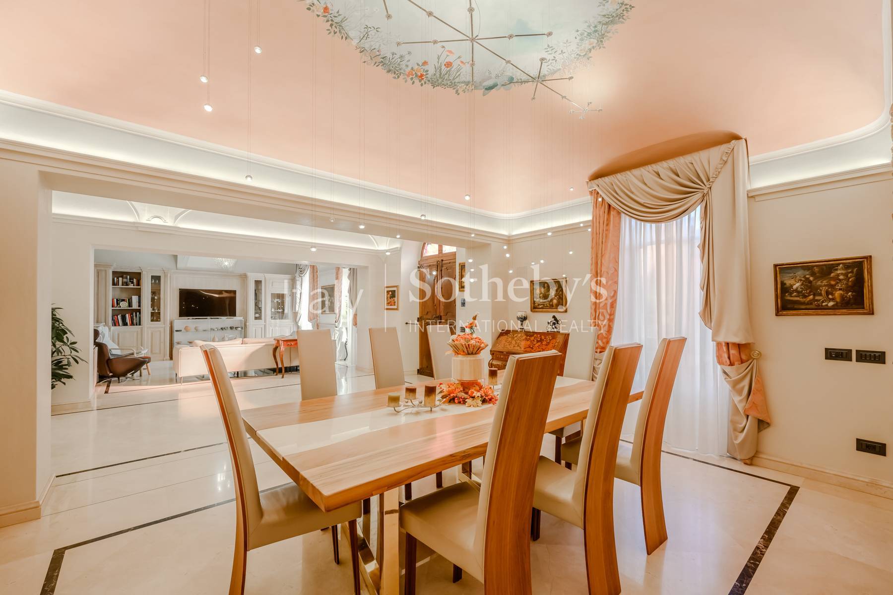  Splendid residence with swimming pool in the centre of Cherasco - 物件實景