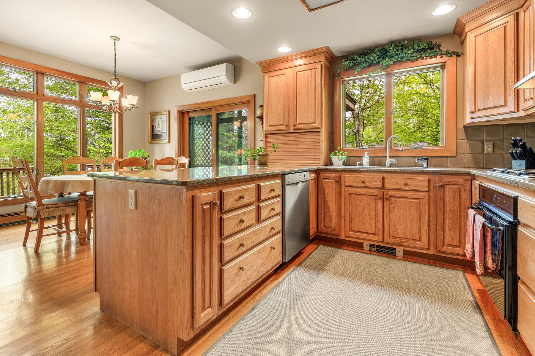  217 Forest Acres Road - 物件實景