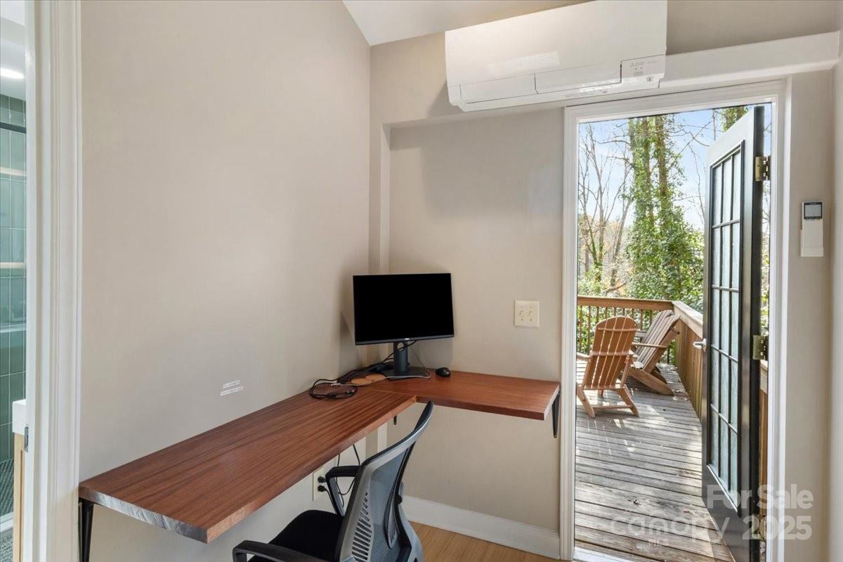 Nebo, North Carolina, 28761, United States, 3 Bedrooms Bedrooms, ,2 BathroomsBathrooms,Residential,For Sale,1999894