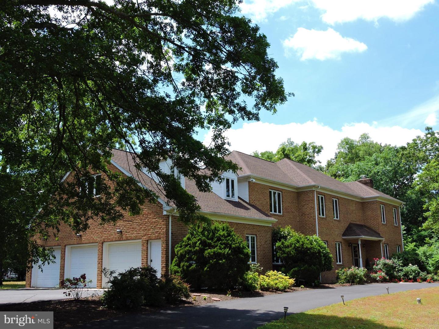 10 TIDEWATER DR, SEAFORD, Delaware, 19973, United States, 5 Bedrooms Bedrooms, ,6 BathroomsBathrooms,Residential,For Sale,10 TIDEWATER DR,1622331
