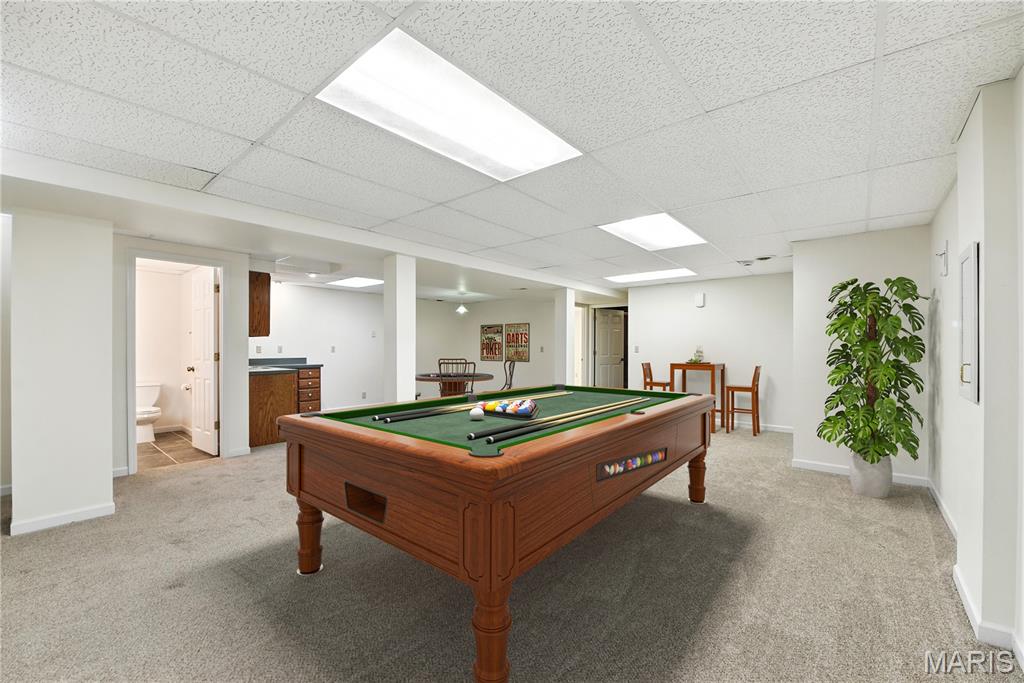 Maryland Heights, Missouri, 63043, United States, 3 Bedrooms Bedrooms, ,4 BathroomsBathrooms,Residential,For Sale,1892007