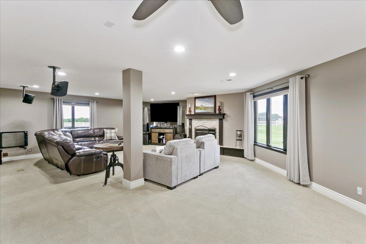 Augusta, Kansas, 67010, United States, 4 Bedrooms Bedrooms, ,4 BathroomsBathrooms,Residential,For Sale,1942309