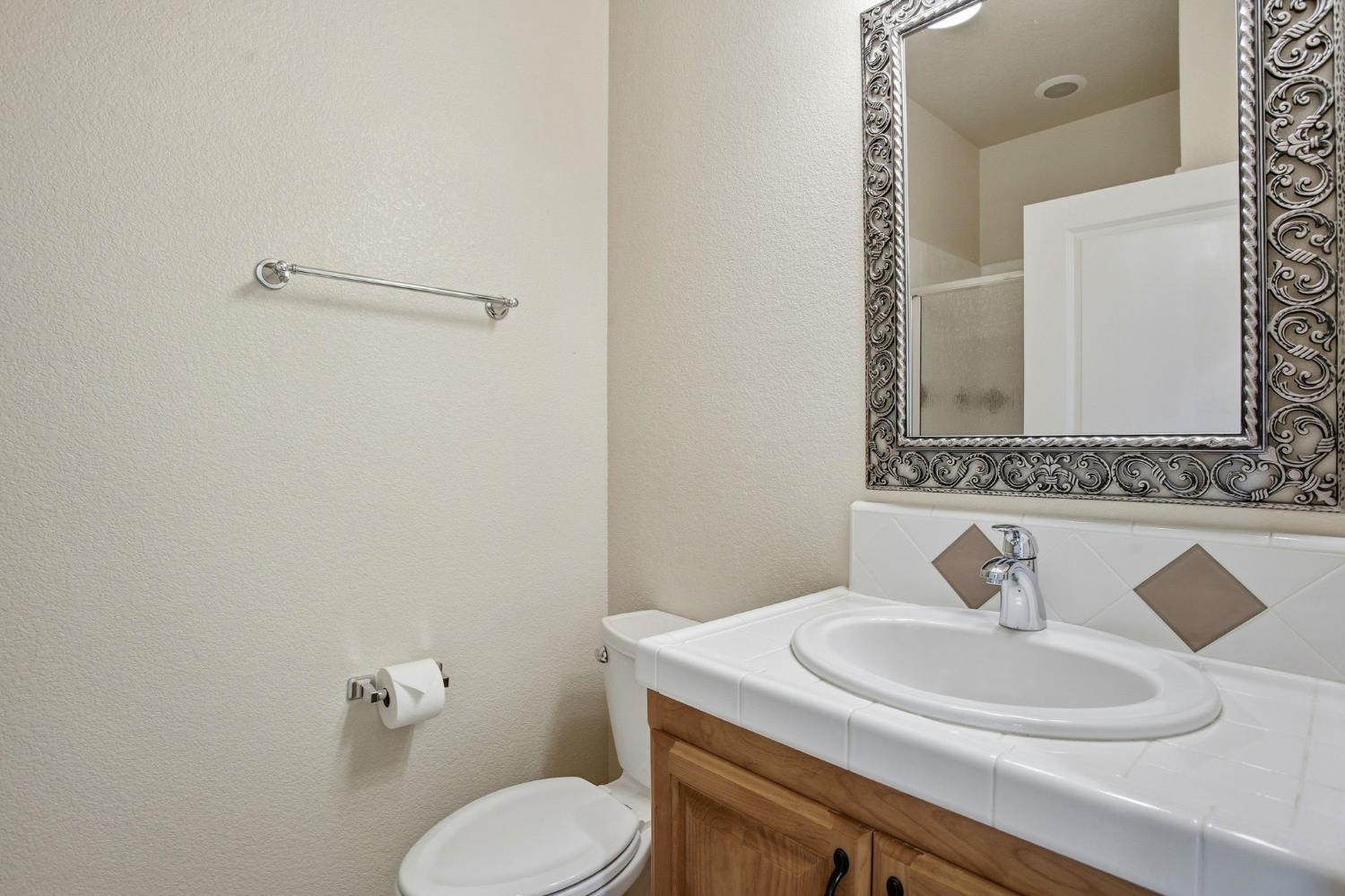 Roseville, California, 95747, United States, 4 Bedrooms Bedrooms, ,4 BathroomsBathrooms,Residential,For Sale,1988108