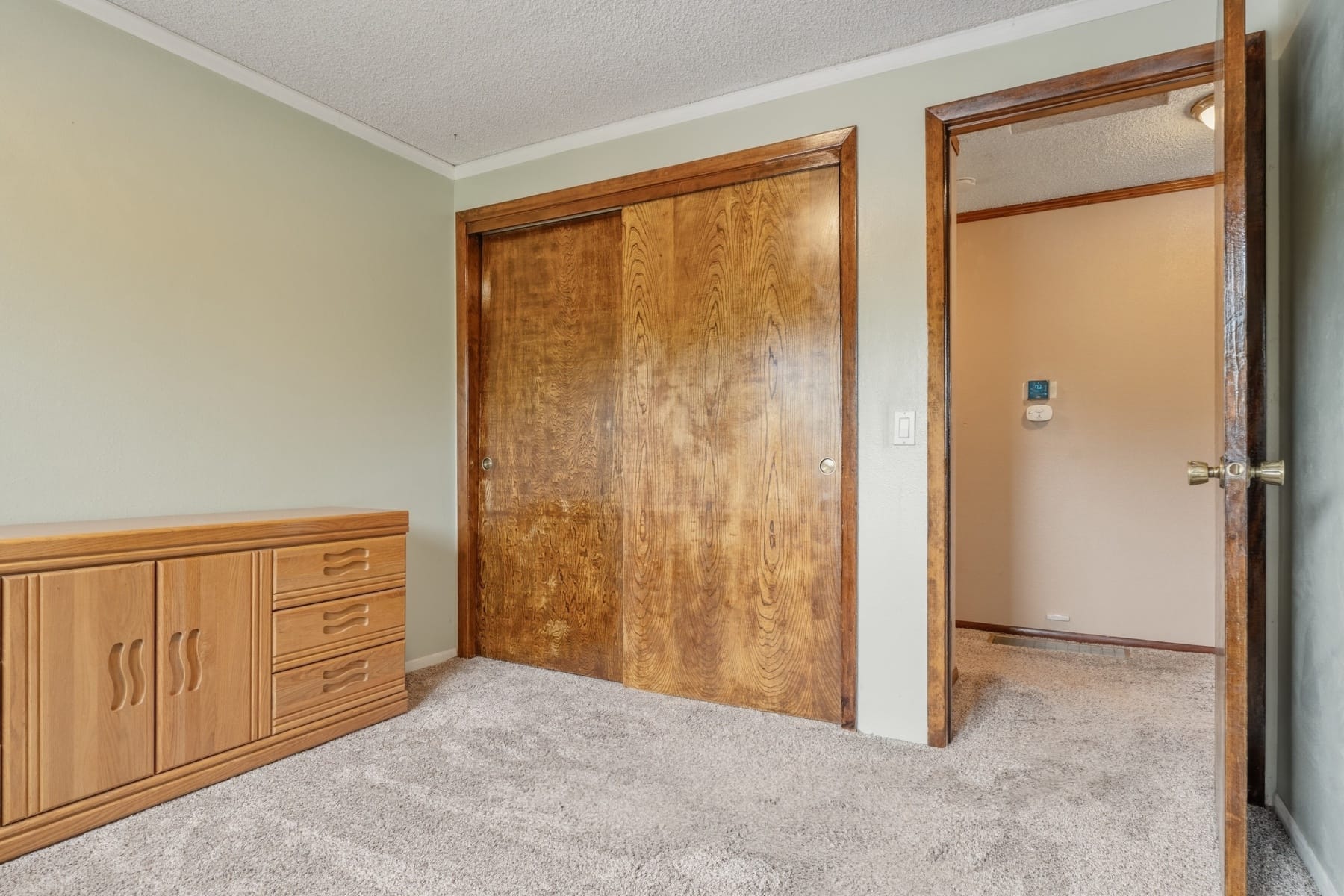  3343 SE DESWELL ST Milwaukie, OR 97267 - 物件實景