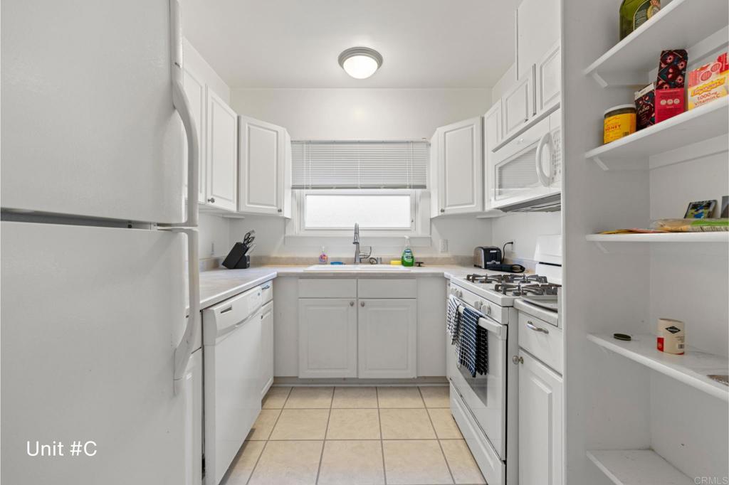 Sacramento, California, 95816, United States, ,Residential,For Sale,1841751