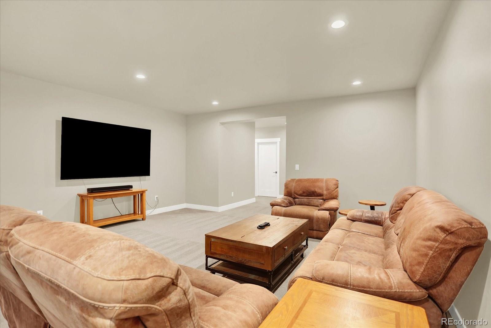 Colorado Springs, Colorado, 80908, United States, 4 Bedrooms Bedrooms, ,Residential,For Sale,1976551