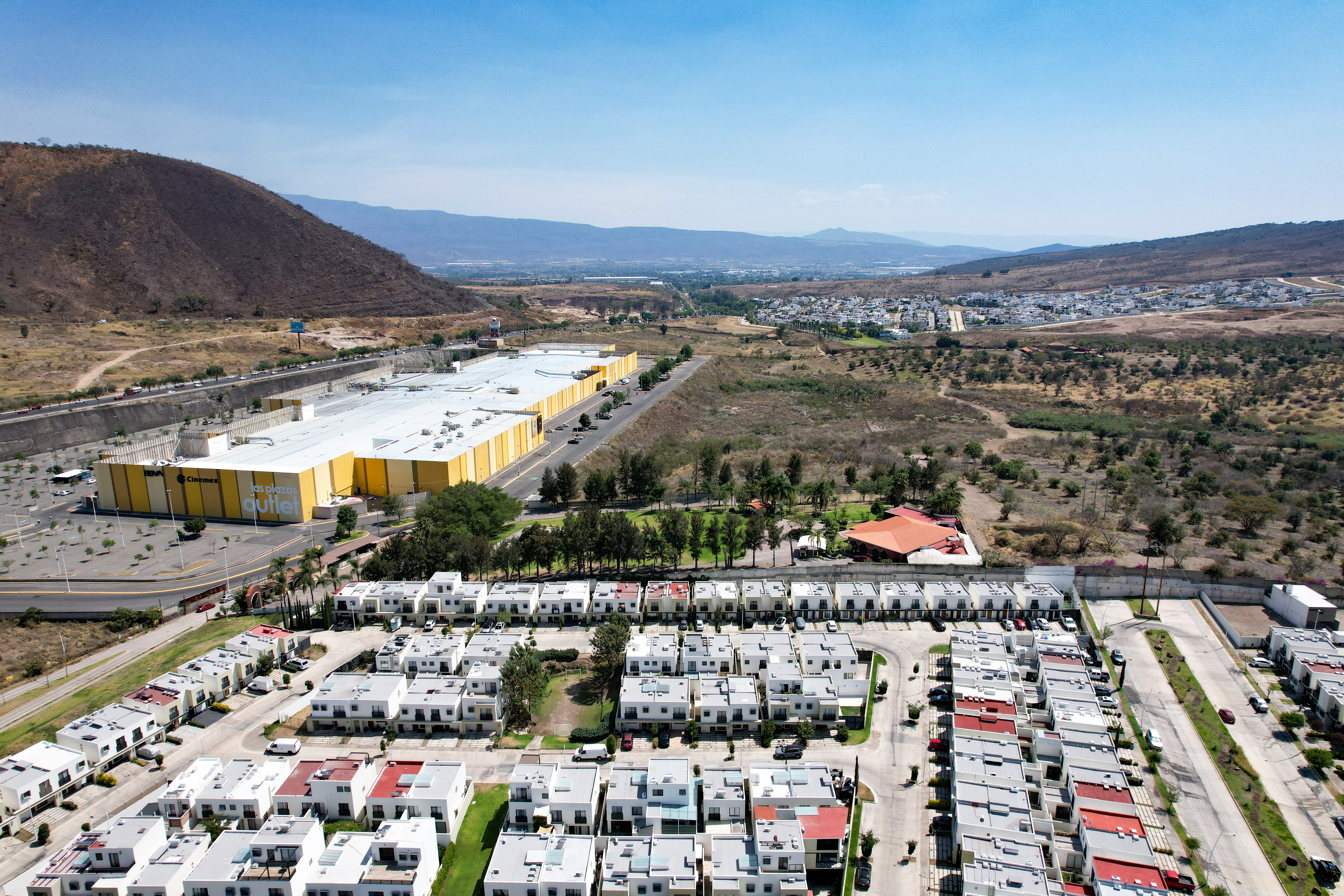  Terreno con alto potencial de desarrollo antes de las Plazas Outlet. San Agustín - 物件實景