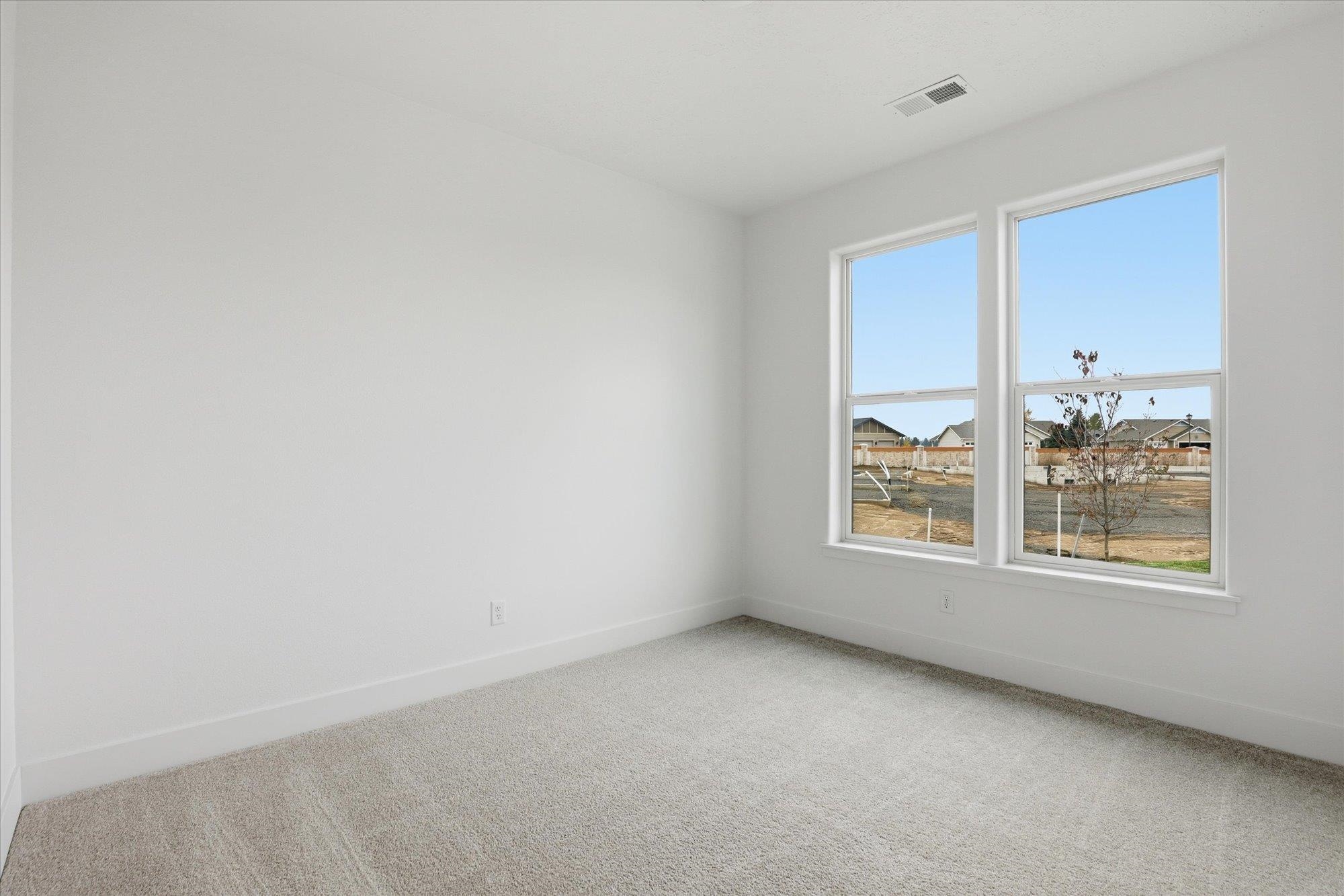 Deer Park, Washington, 99006, United States, 3 Bedrooms Bedrooms, ,2 BathroomsBathrooms,Residential,For Sale,1992798