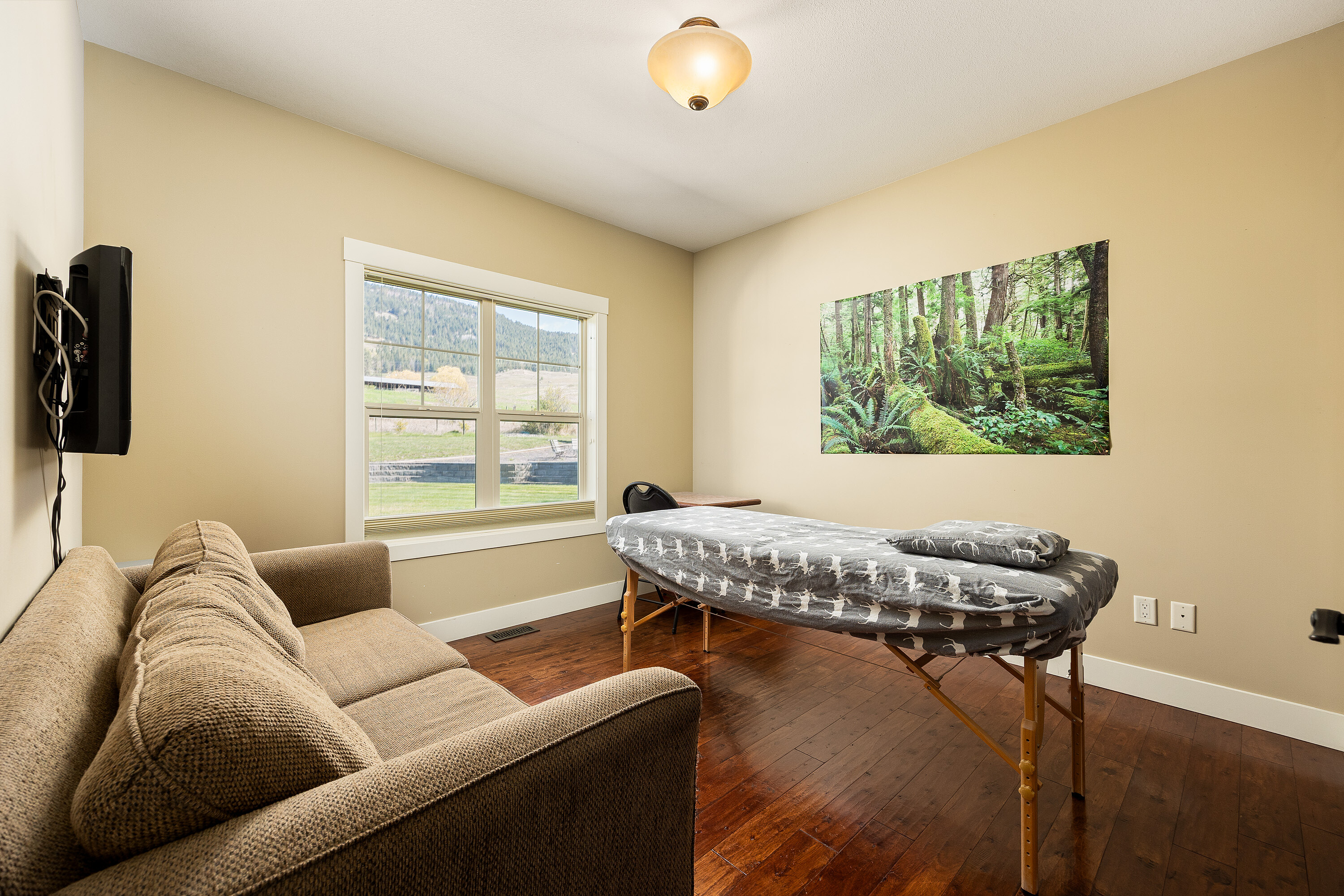  Lakeview Estate - 物件實景