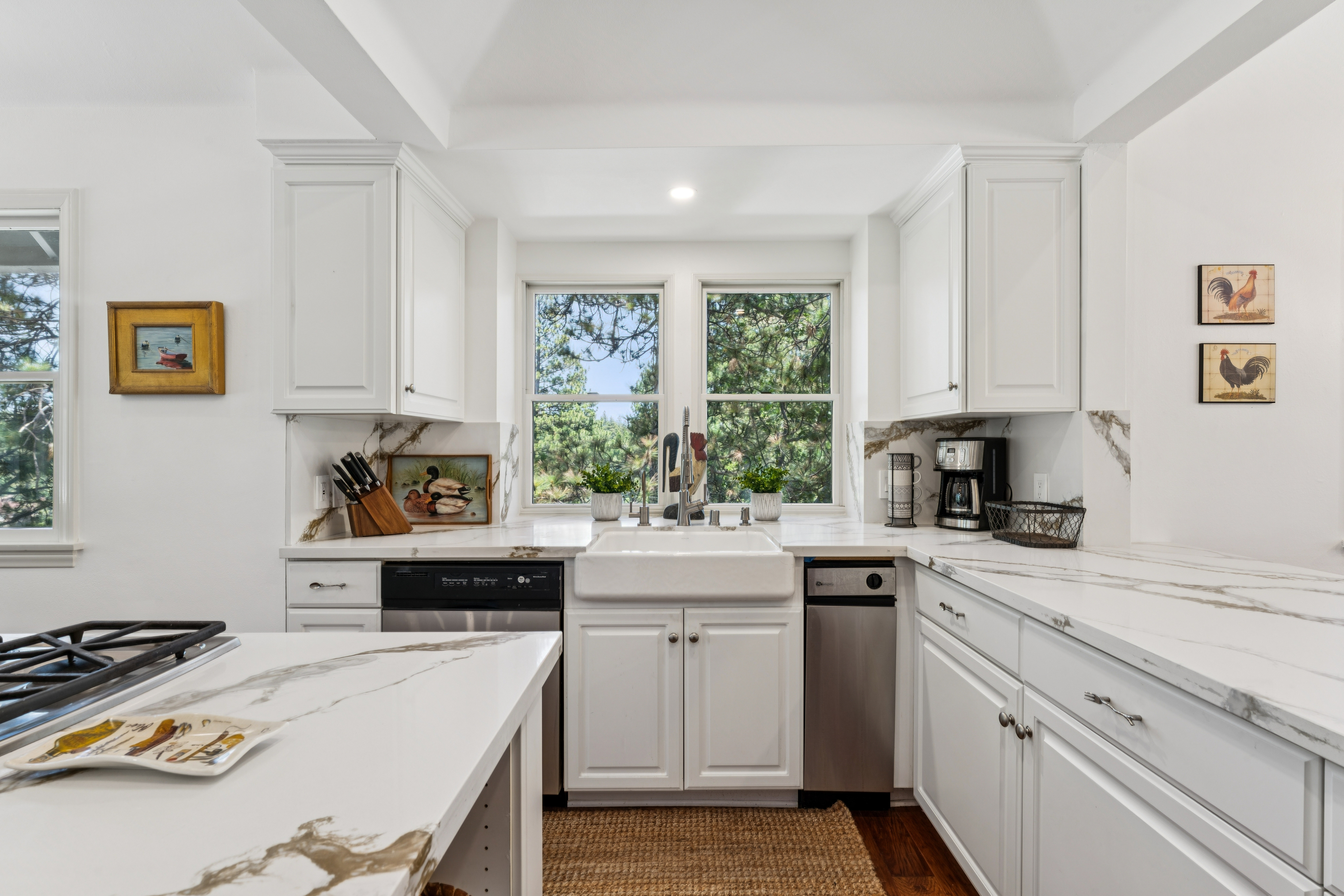  304 Lake Knoll Drive, Lake Arrowhead, CA 92352 - 物件實景