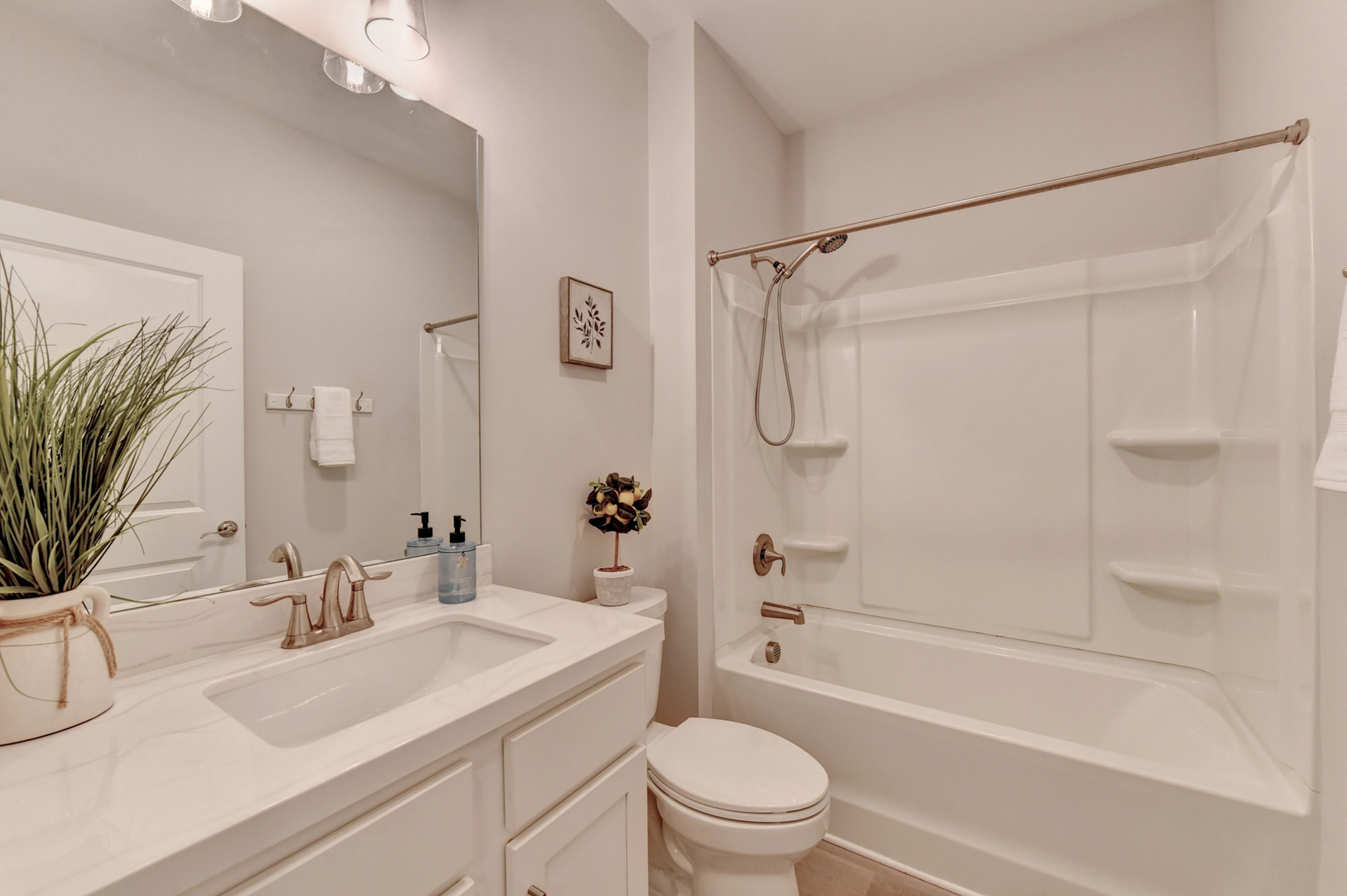  Active Adult Nearly-new Ranch Home in the Heart of Hickory Flat Area of Canton - 物件實景