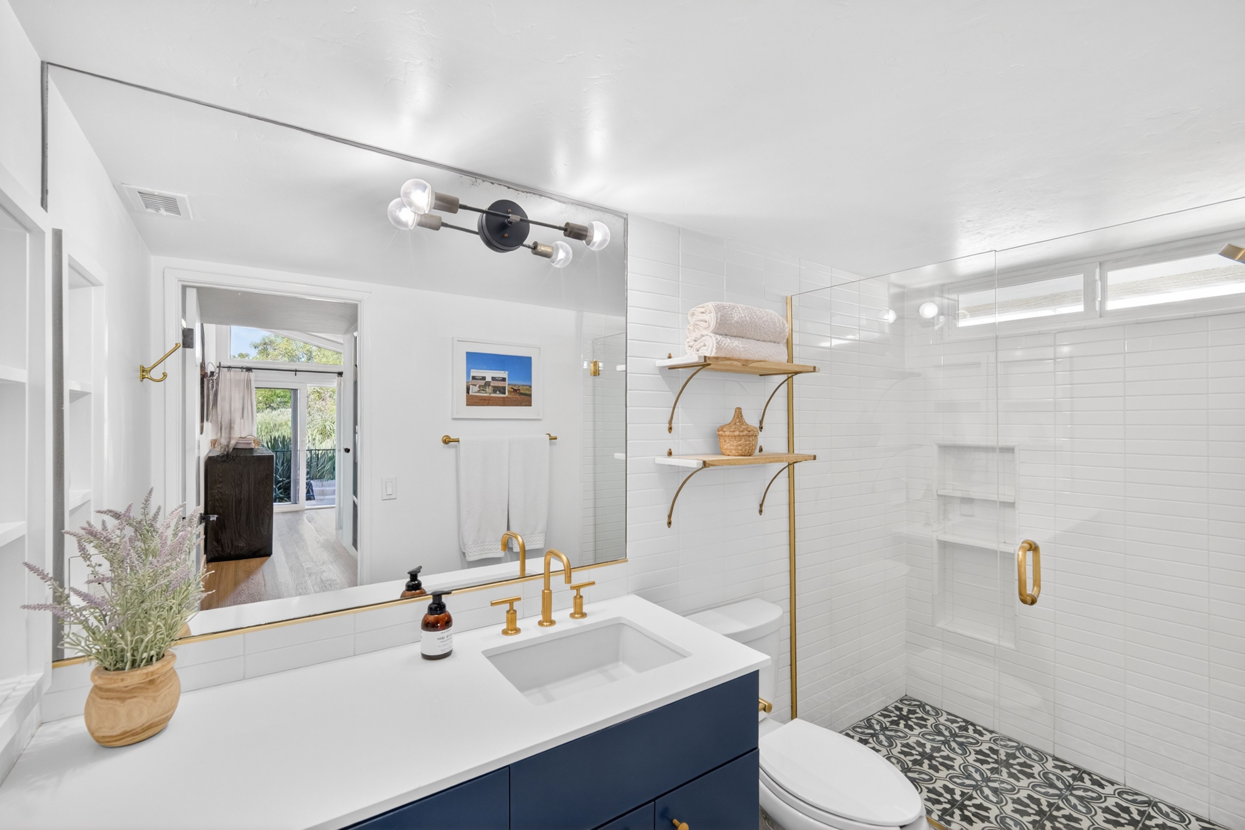  956 Tia Juana Street, Laguna Beach, CA 92651 - 物件實景